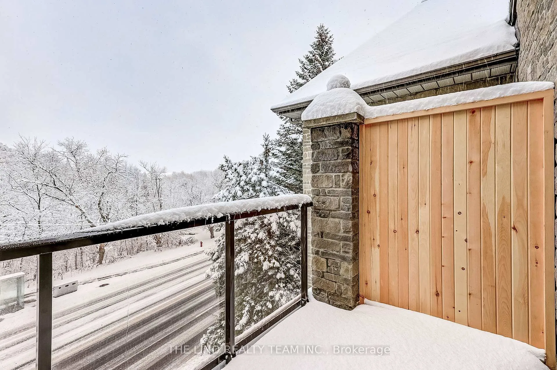 Photo 28 of Unit 301, 21 George Street, Aurora, Aurora Village — HOMEH