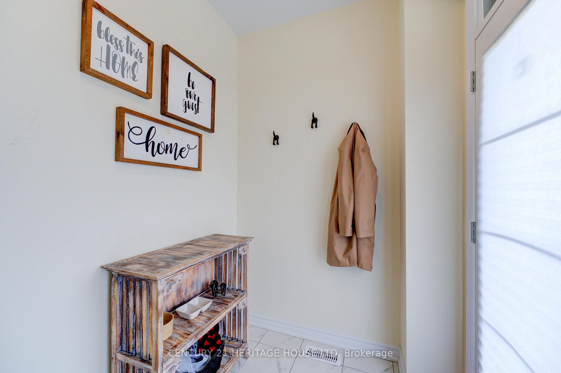 Photo 3 of 11 Ever Sweet Way, Thorold, Rolling Meadows — HOMEH