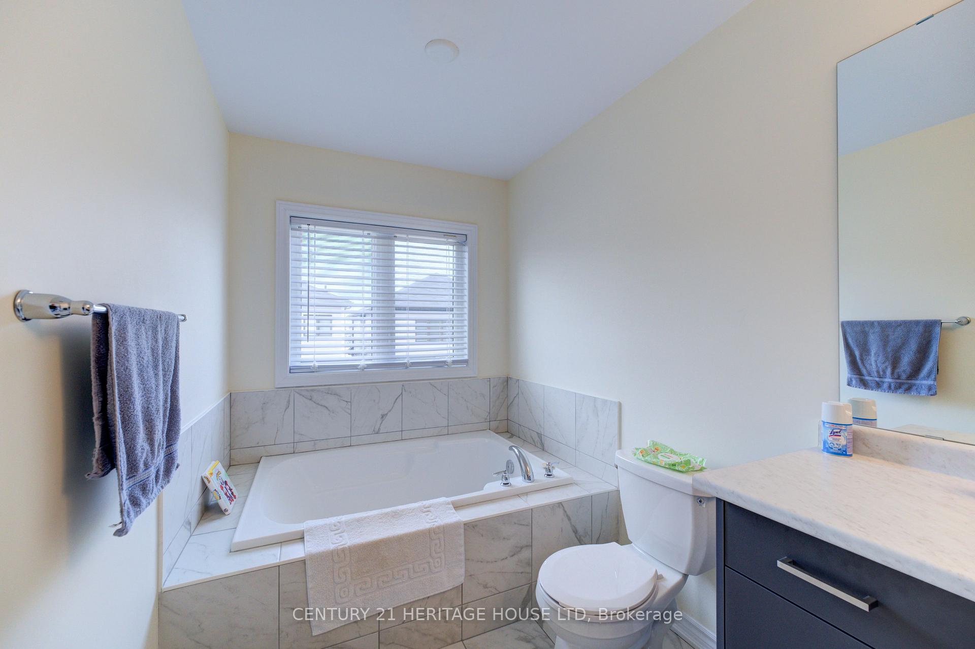 Photo 18 of 11 Ever Sweet Way, Thorold, Rolling Meadows — HOMEH