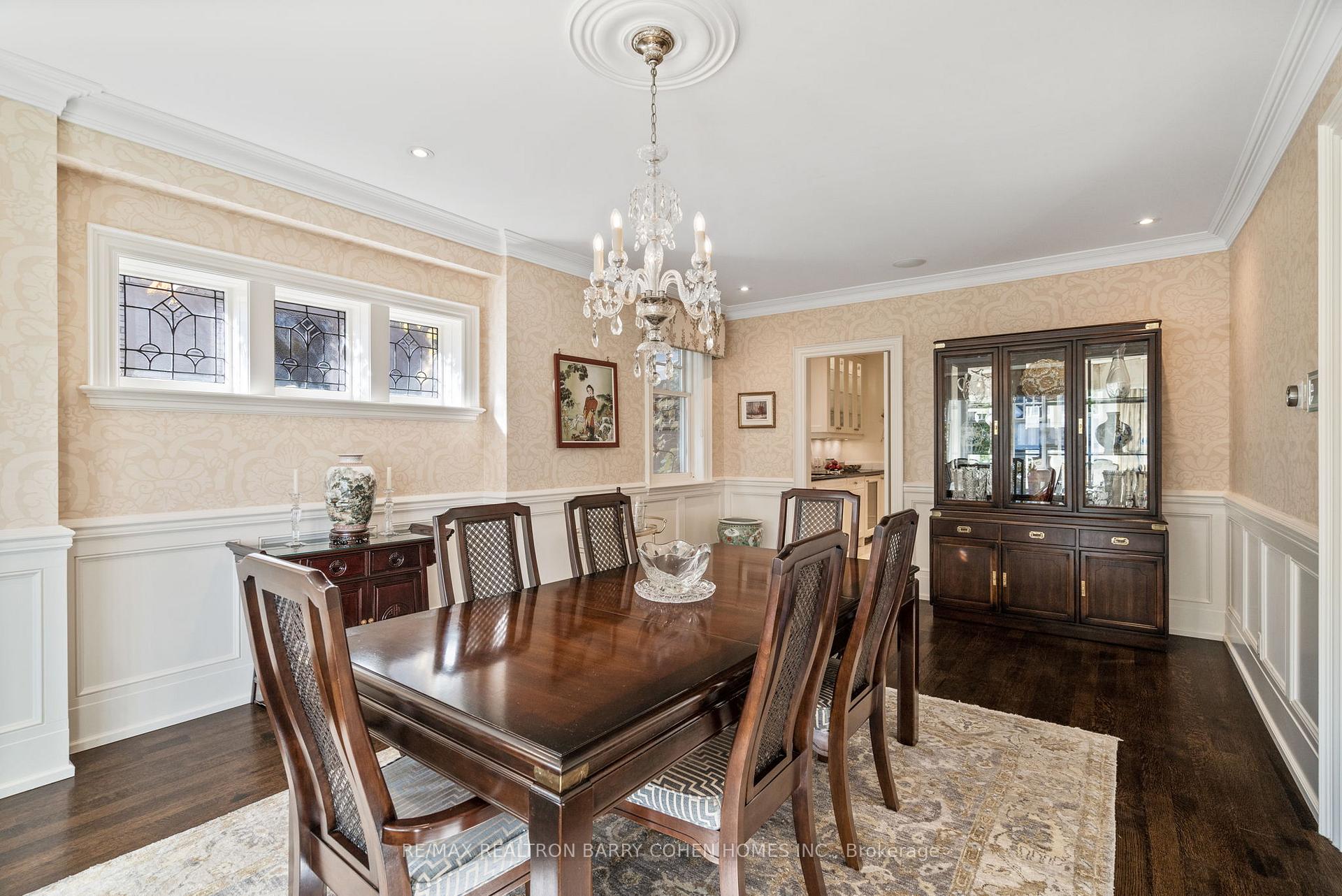Photo 3 of 32 Ava Road, Toronto, Forest Hill South — HOMEH