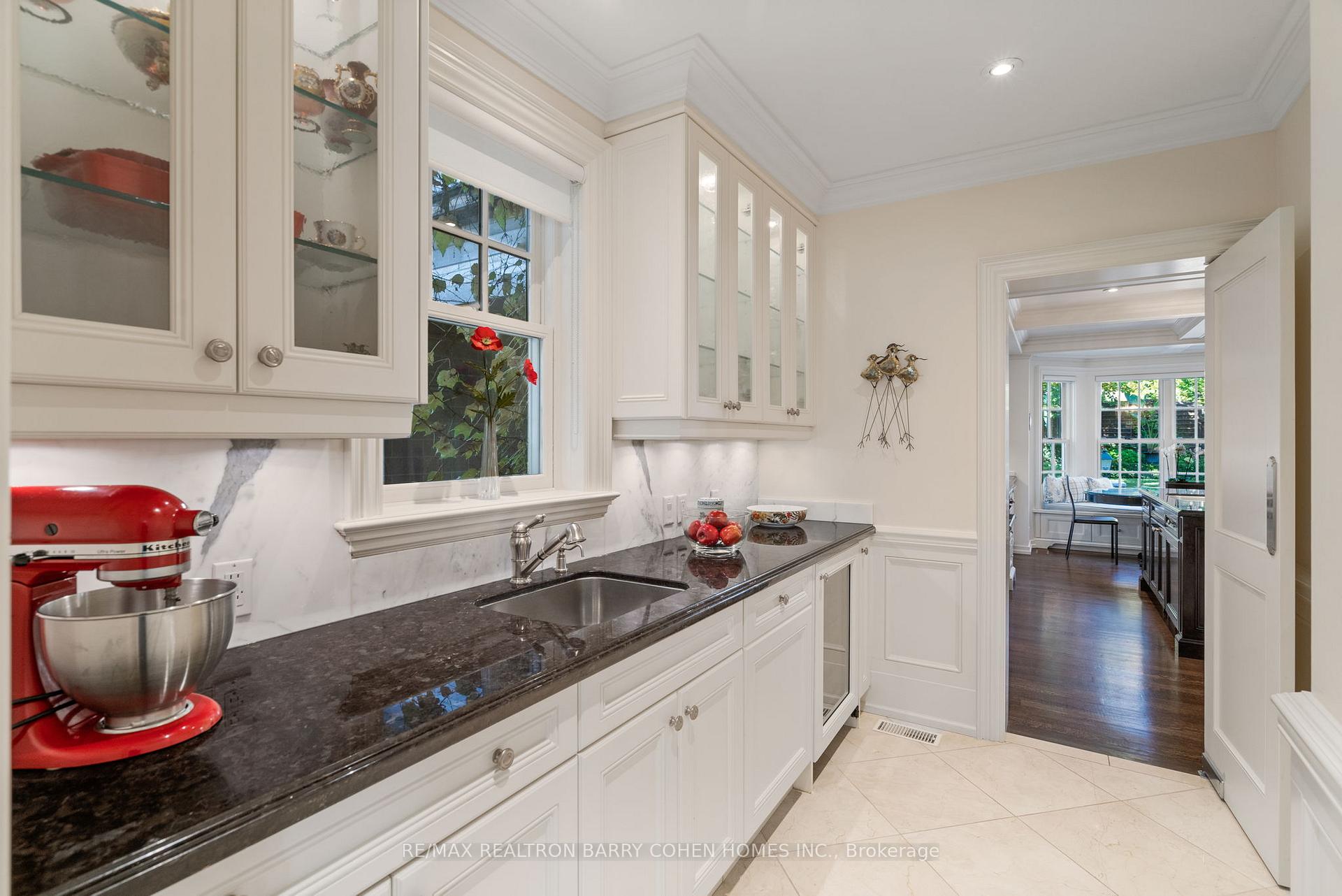 Photo 9 of 32 Ava Road, Toronto, Forest Hill South — HOMEH