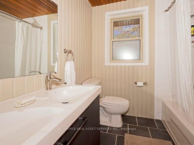 Photo 5 of Unit A, 146 Roebuck Drive, Scarborough, Kennedy Park — HOMEH
