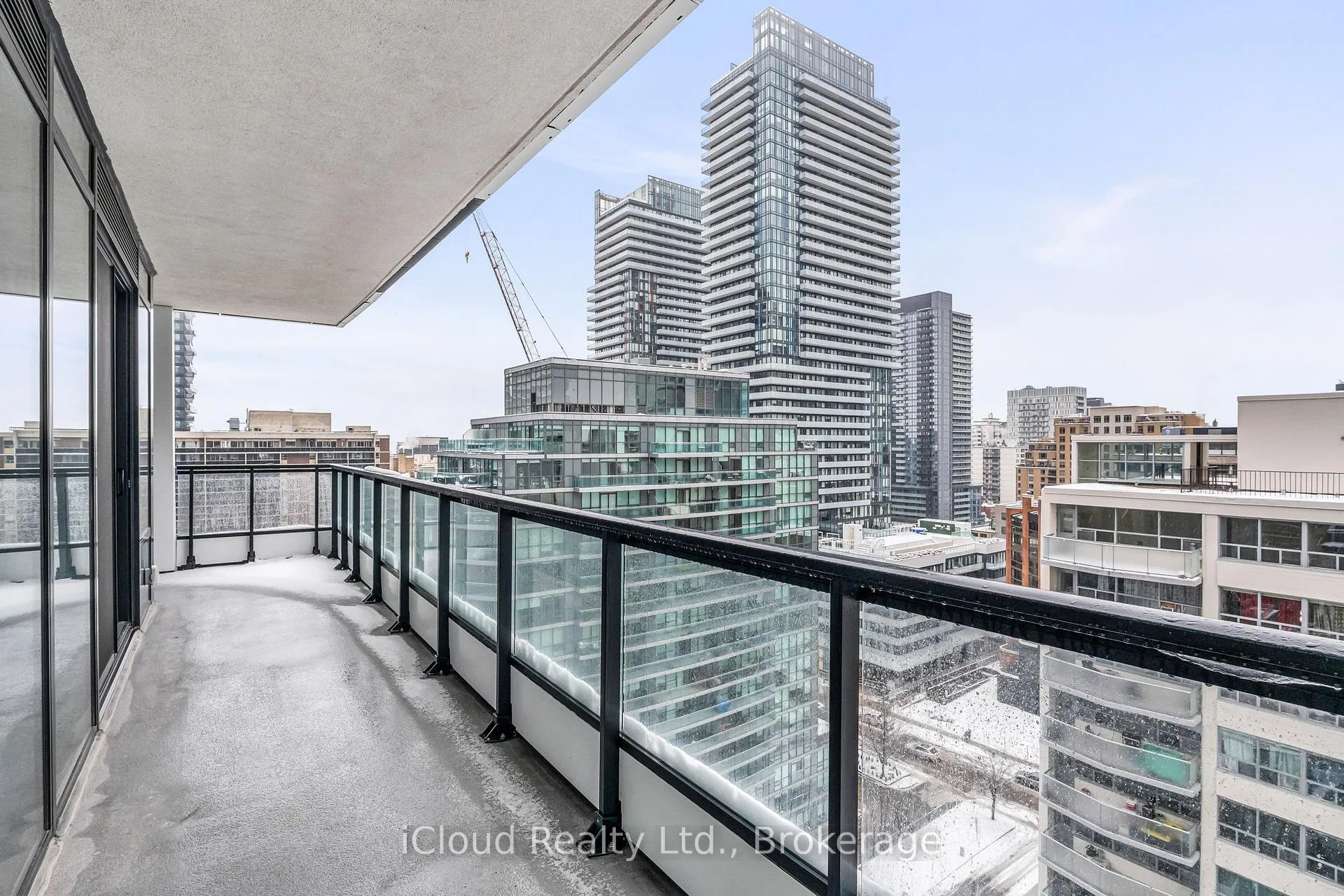 Photo 16 of Unit 1305, 65 Broadway Avenue, Toronto, Mount Pleasant West — HOMEH