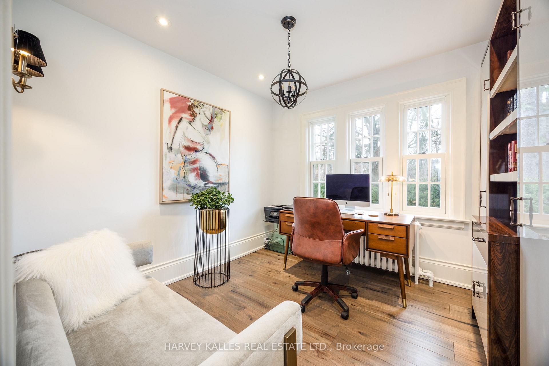 Photo 9 of 199 Alexandra Boulevard, Toronto, Lawrence Park South — HOMEH