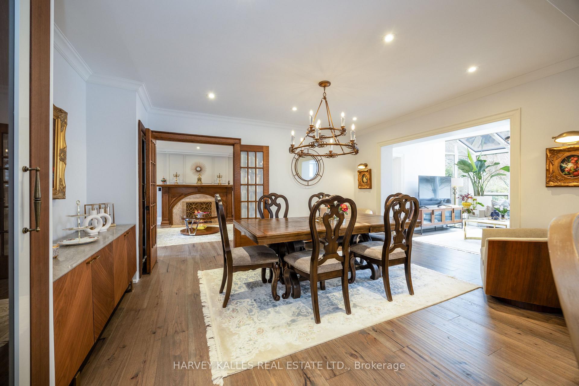 Photo 12 of 199 Alexandra Boulevard, Toronto, Lawrence Park South — HOMEH