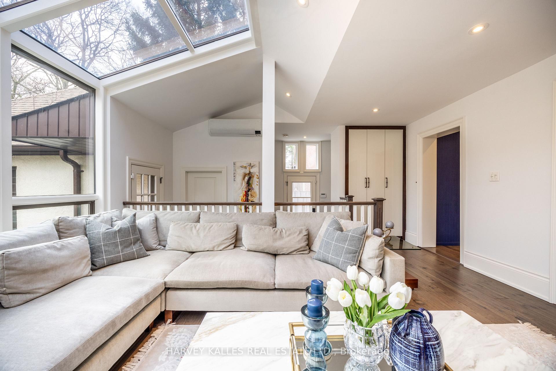 Photo 19 of 199 Alexandra Boulevard, Toronto, Lawrence Park South — HOMEH