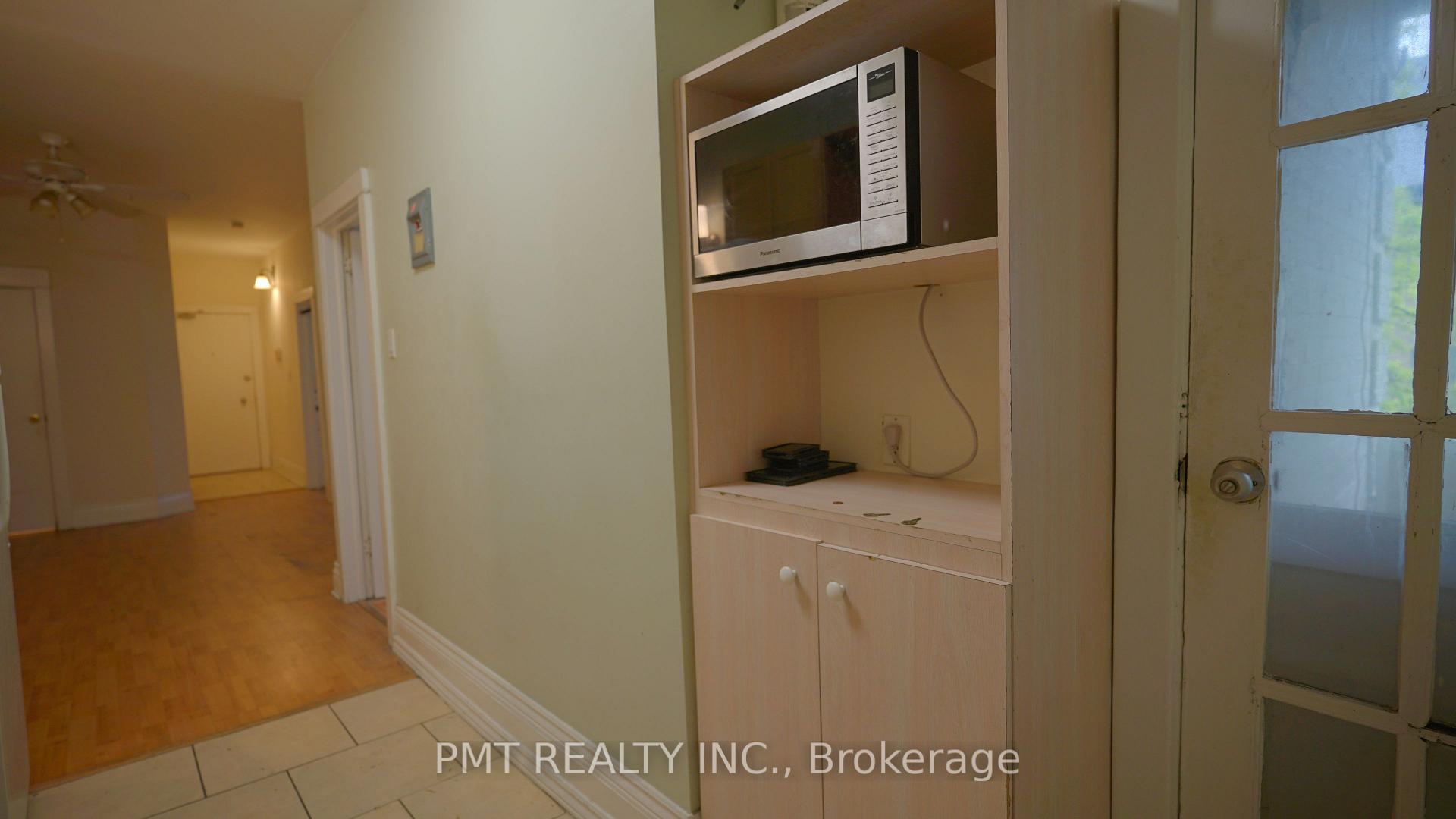 Photo 7 of Unit 4, 2 Linden Street, Toronto, North St. James Town — HOMEH