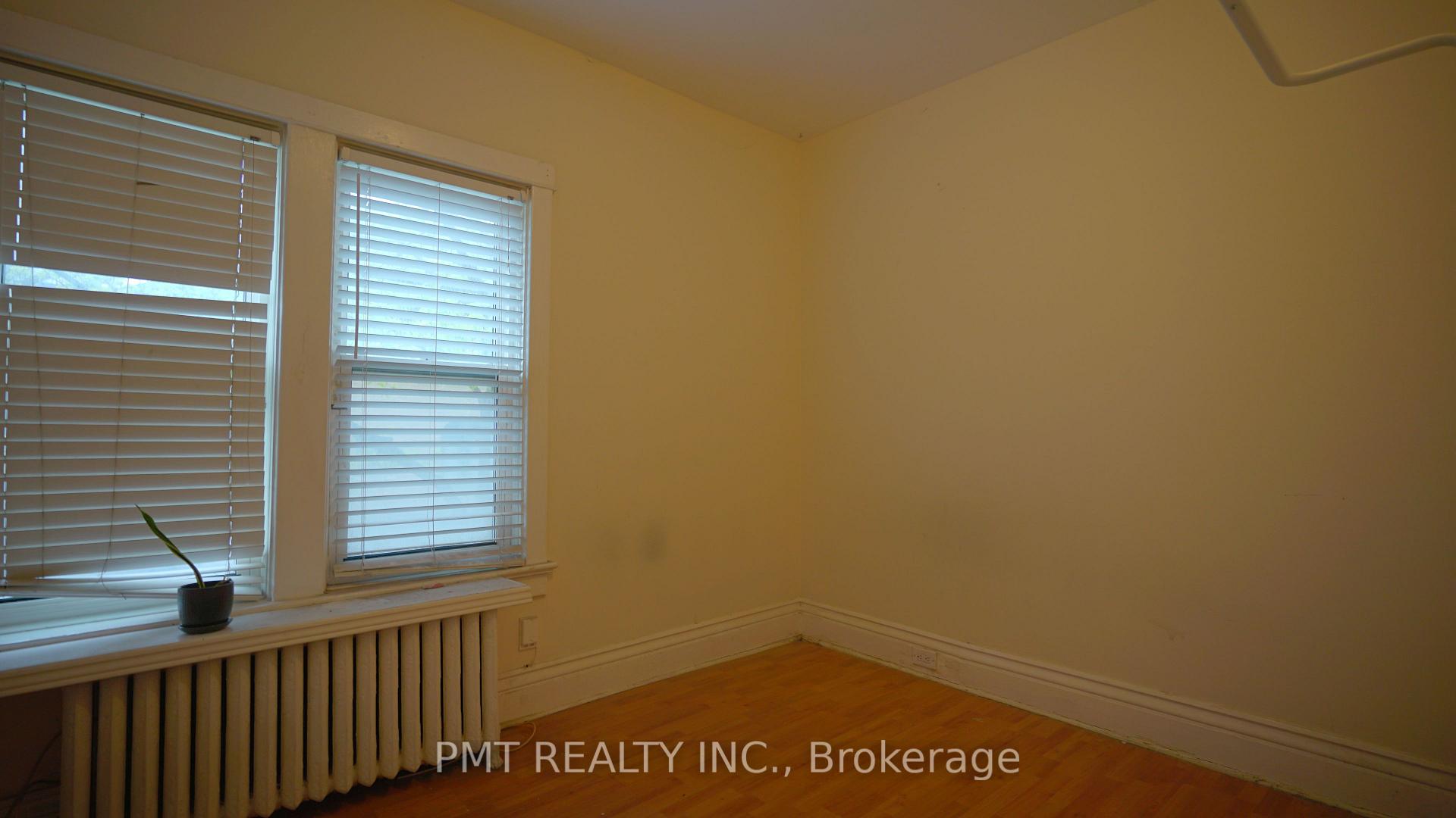Photo 8 of Unit 4, 2 Linden Street, Toronto, North St. James Town — HOMEH