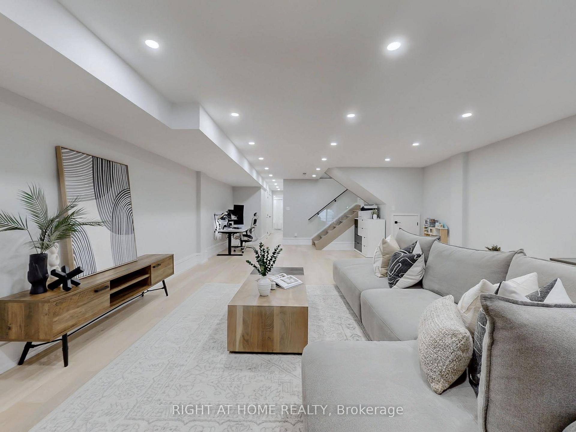 Photo 41 of 75 Holborne Avenue, Toronto, Danforth Village-East York — HOMEH