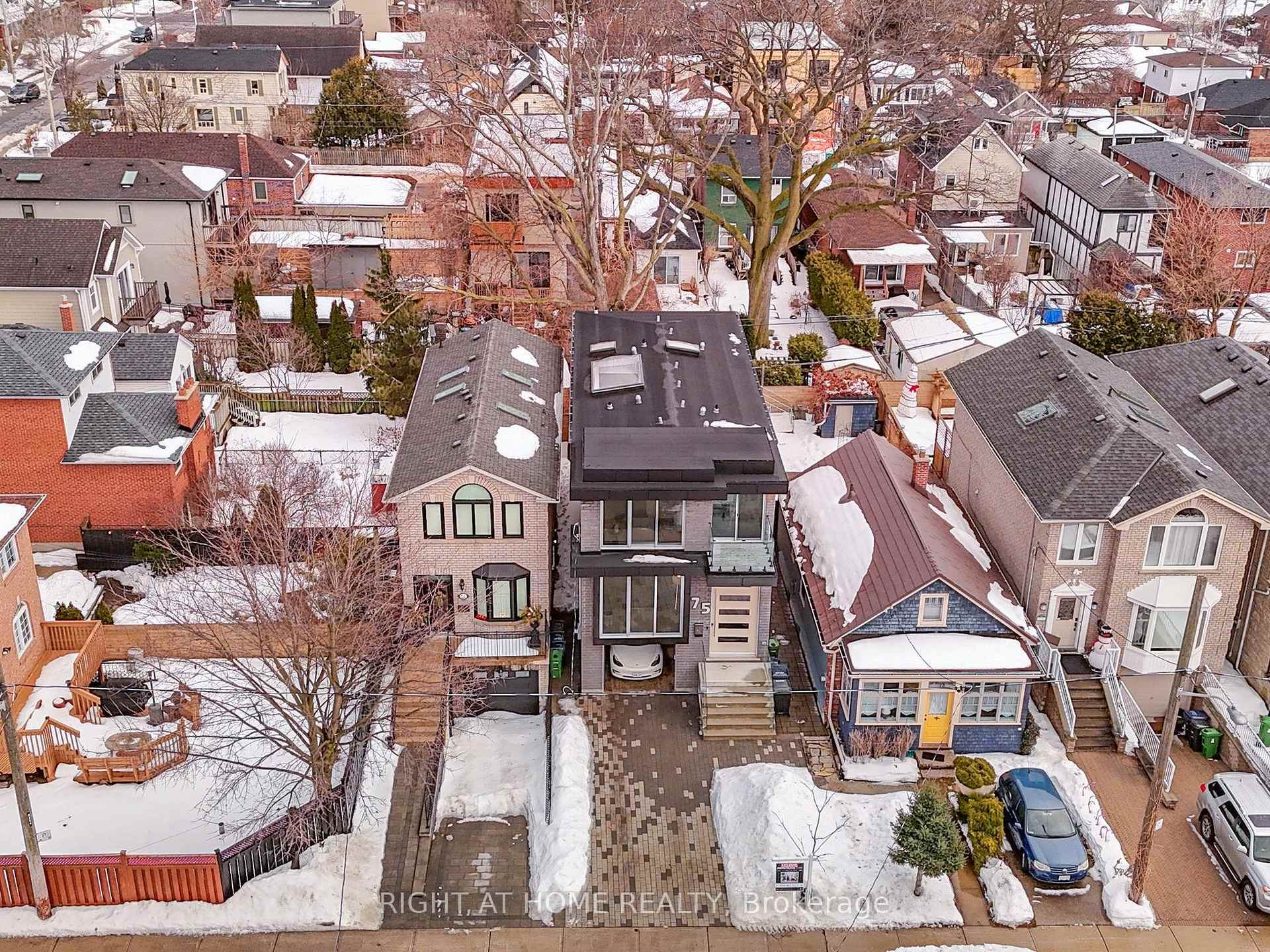 Photo 50 of 75 Holborne Avenue, Toronto, Danforth Village-East York — HOMEH
