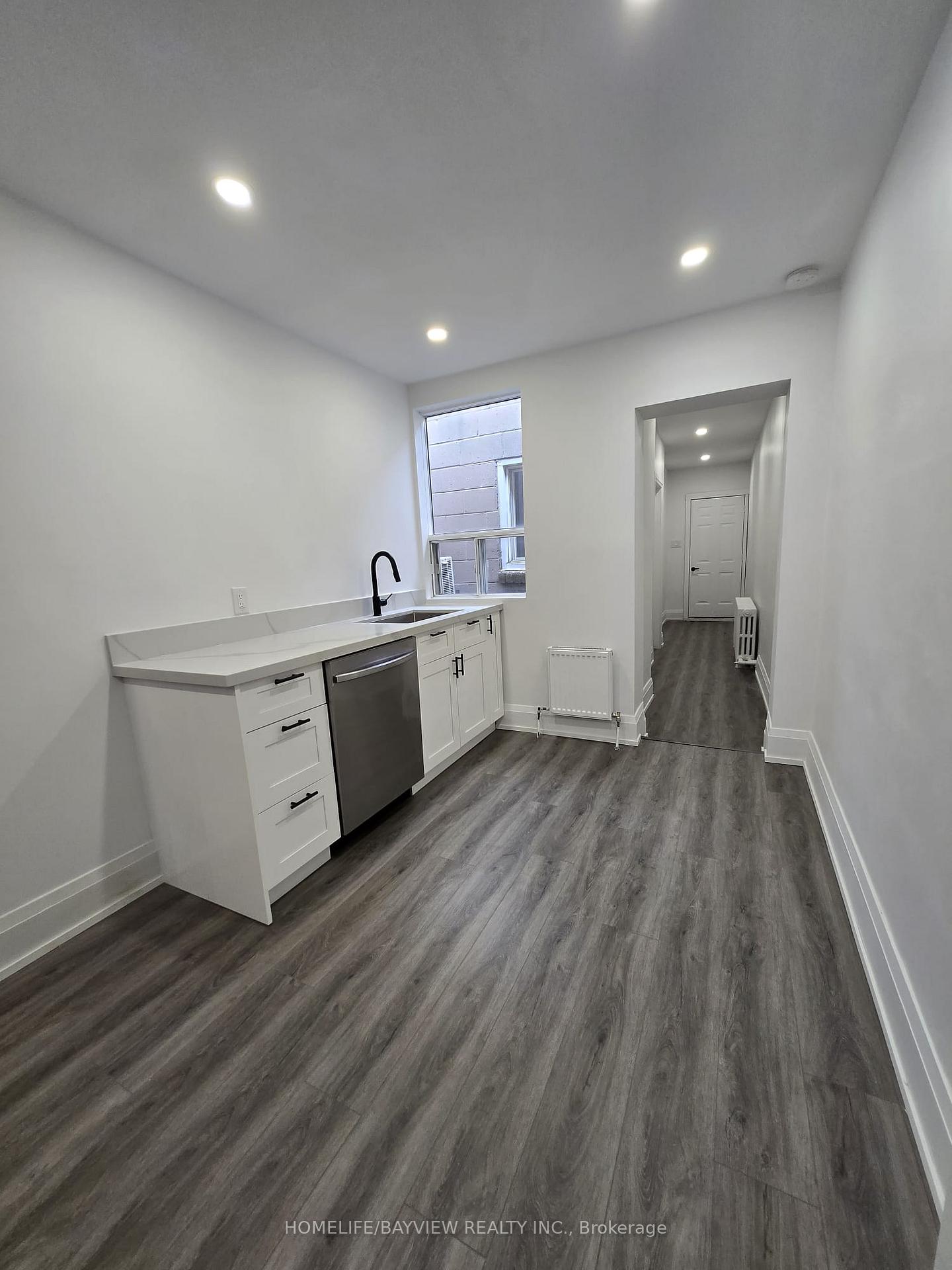 Photo 3 of Unit 1 - Upper, 146 O'Connor Drive, Toronto, East York — HOMEH
