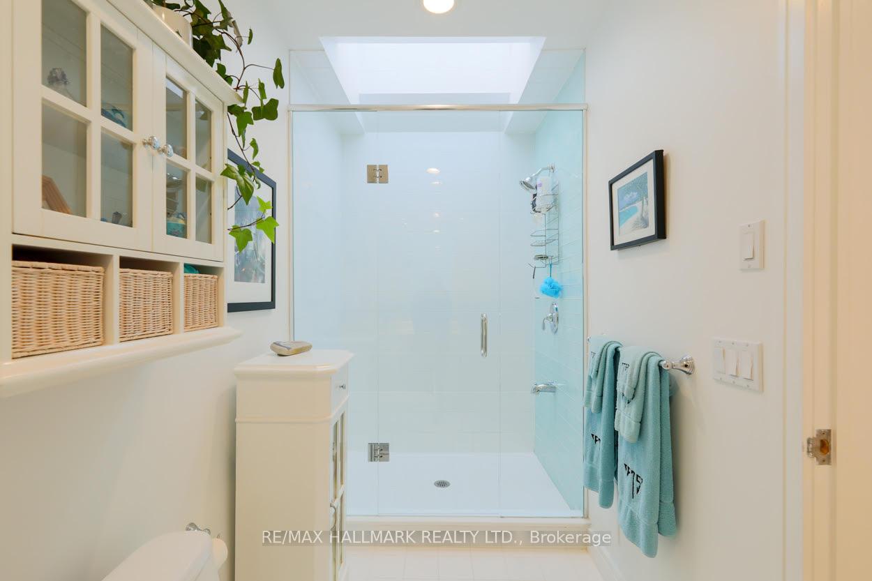 Photo 18 of 90 Dearbourne Avenue, Toronto, North Riverdale — HOMEH