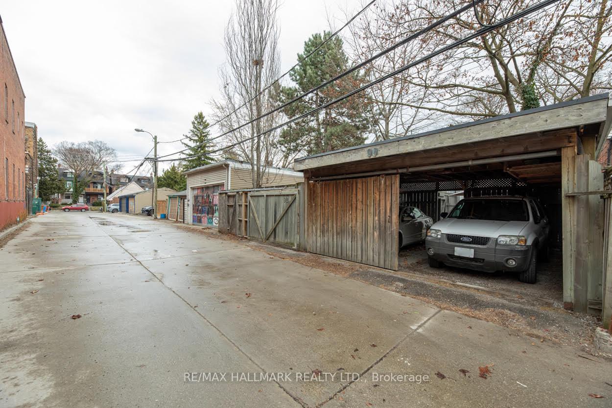 Photo 28 of 90 Dearbourne Avenue, Toronto, North Riverdale — HOMEH