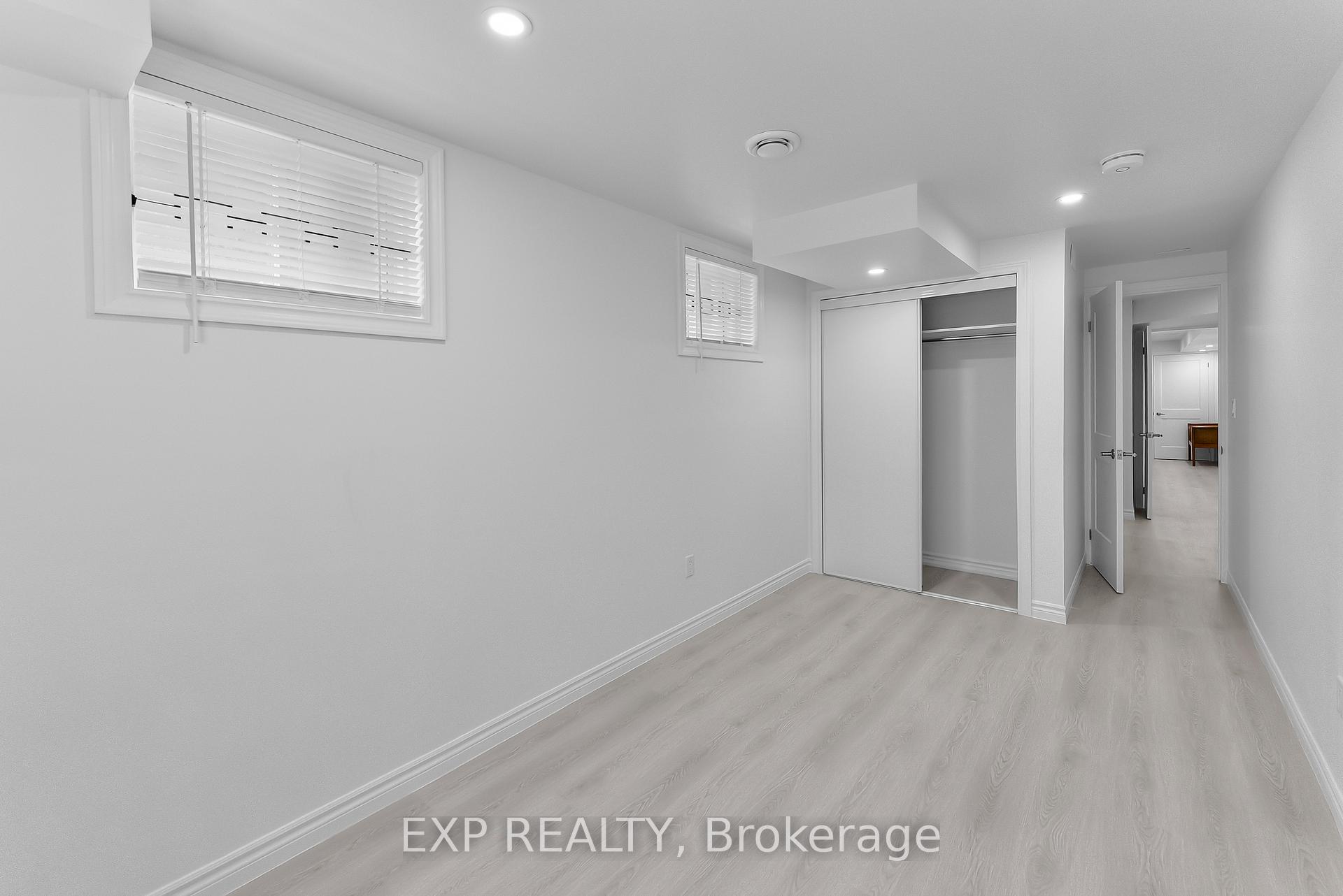 Photo 7 of 32 Explorer Way, Thorold, Rolling Meadows — HOMEH