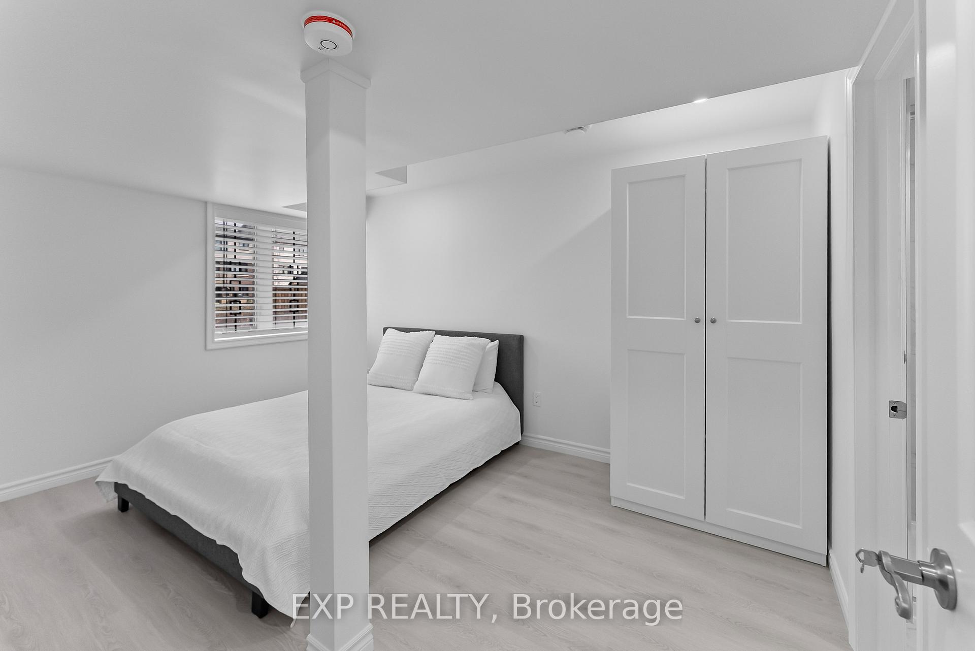 Photo 12 of 32 Explorer Way, Thorold, Rolling Meadows — HOMEH