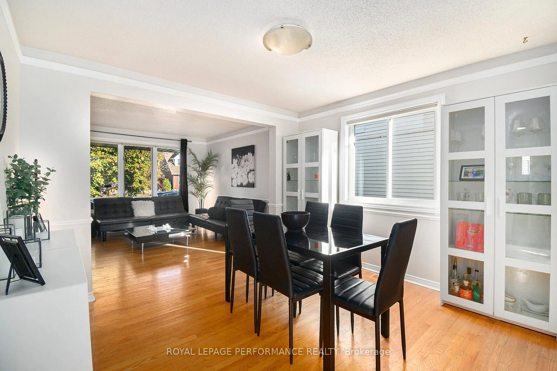 Photo 6 of 470 Rougemount Crescent, Ottawa, Fallingbrook/Gardenway South — HOMEH