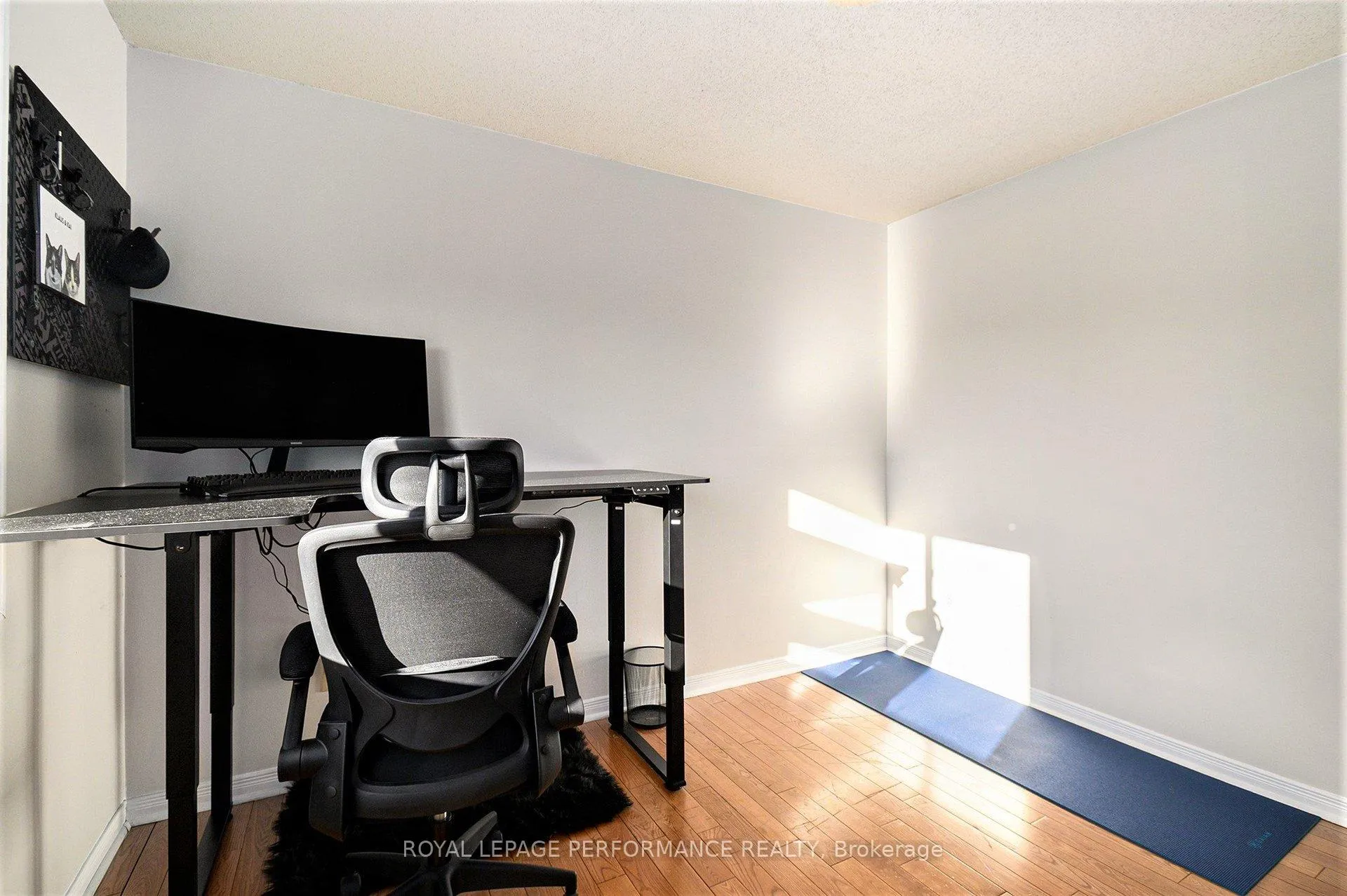Photo 23 of 470 Rougemount Crescent, Ottawa, Fallingbrook/Gardenway South — HOMEH