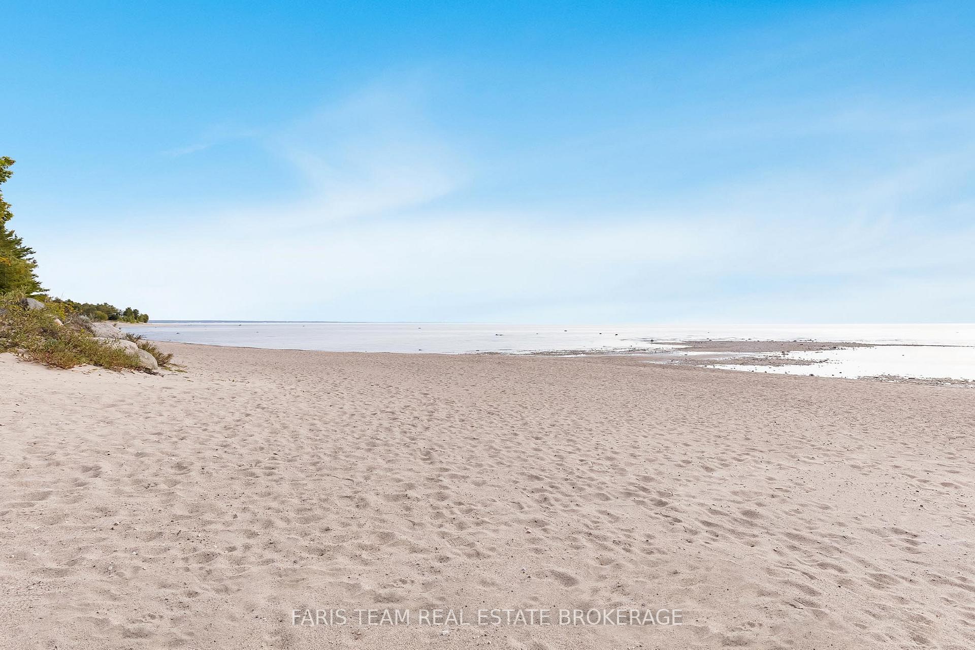 Photo 11 of 1292 Tiny Beaches Road N, Tiny, Rural Tiny — HOMEH