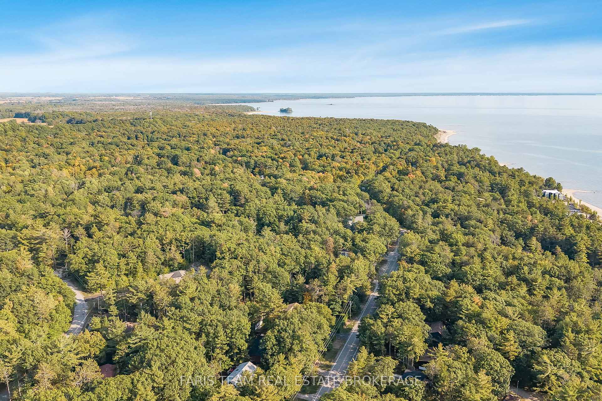 Photo 12 of 1292 Tiny Beaches Road N, Tiny, Rural Tiny — HOMEH
