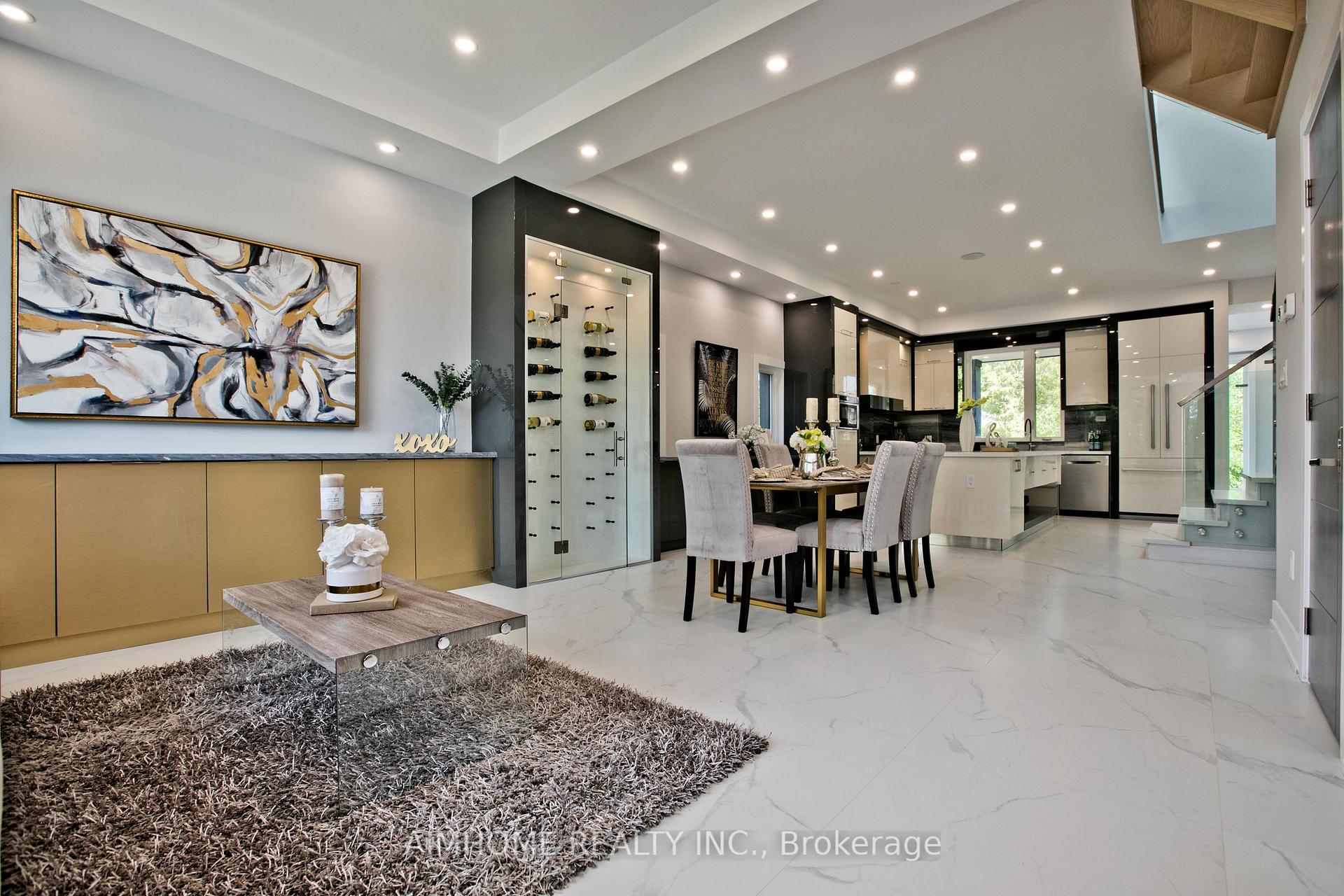 Photo 5 of 142 Ranee Avenue, Toronto, Englemount-Lawrence — HOMEH