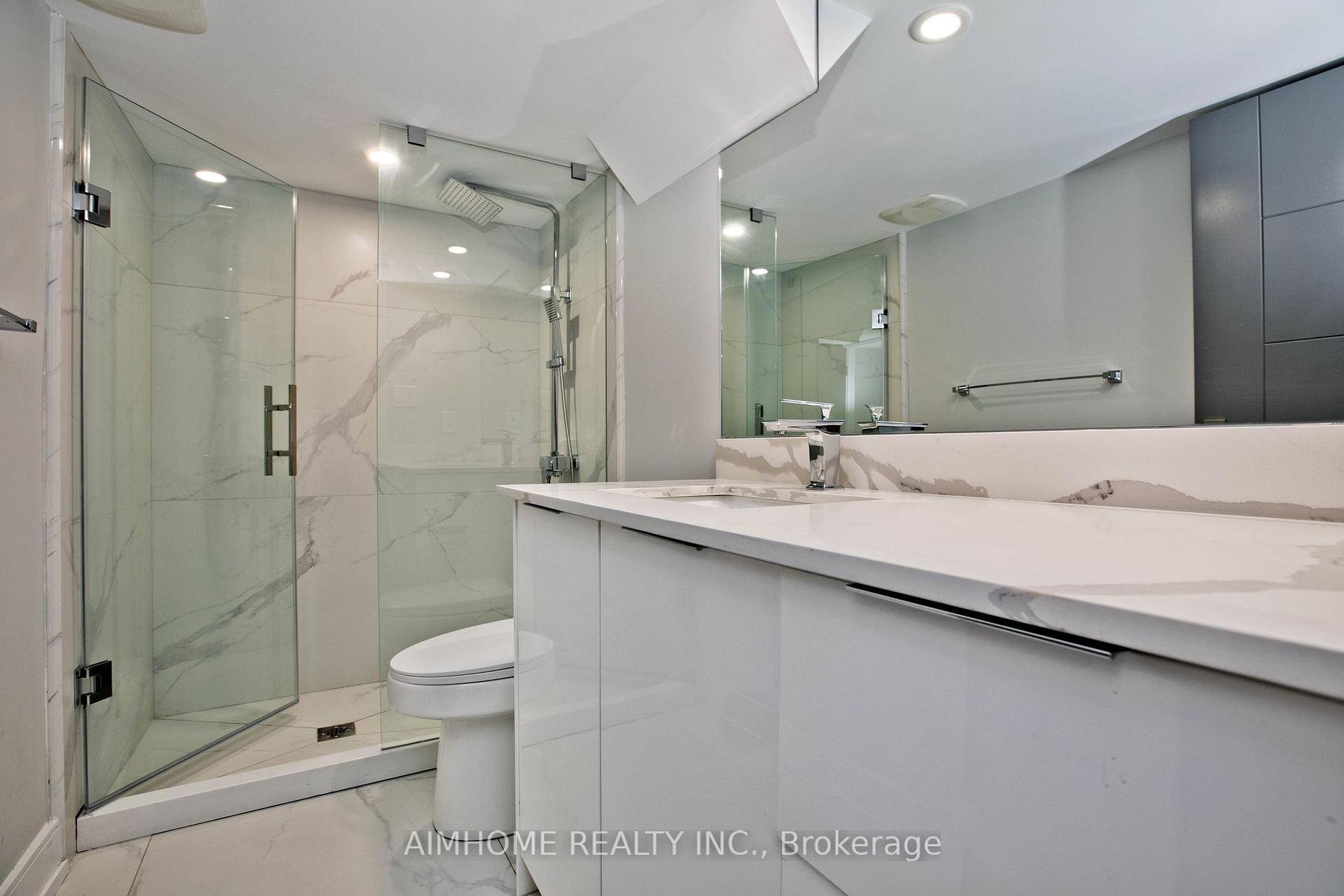 Photo 38 of 142 Ranee Avenue, Toronto, Englemount-Lawrence — HOMEH