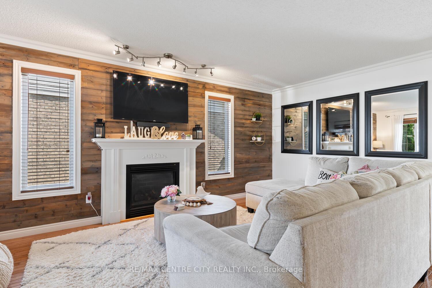 Photo 5 of 56 Mapleridge Crescent, Thames Centre, Dorchester — HOMEH