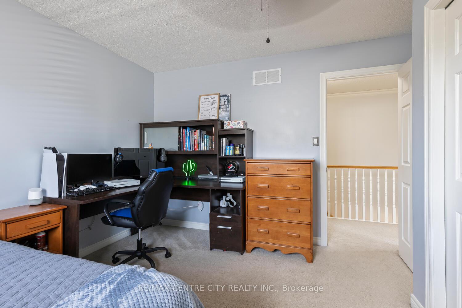 Photo 21 of 56 Mapleridge Crescent, Thames Centre, Dorchester — HOMEH