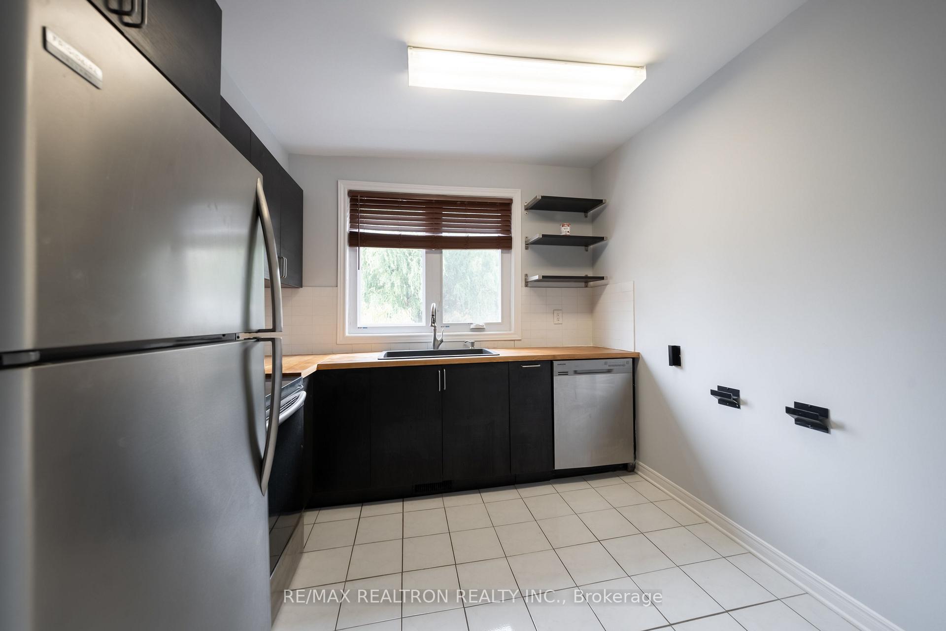 Photo 8 of Unit 2nd Floor, 92 Donlands Avenue, Toronto, Danforth — HOMEH
