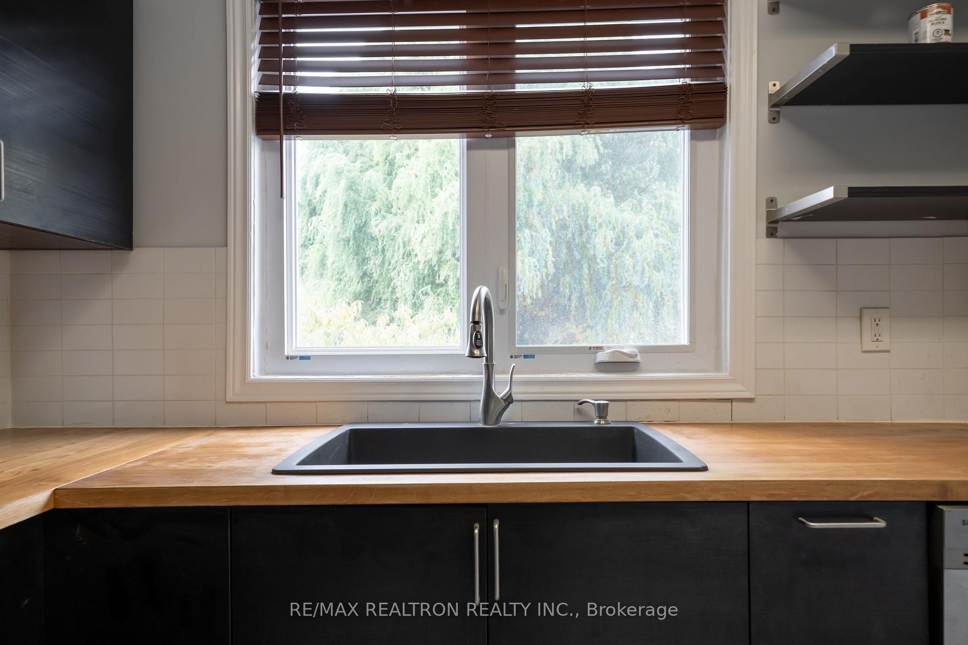 Photo 11 of Unit 2nd Floor, 92 Donlands Avenue, Toronto, Danforth — HOMEH