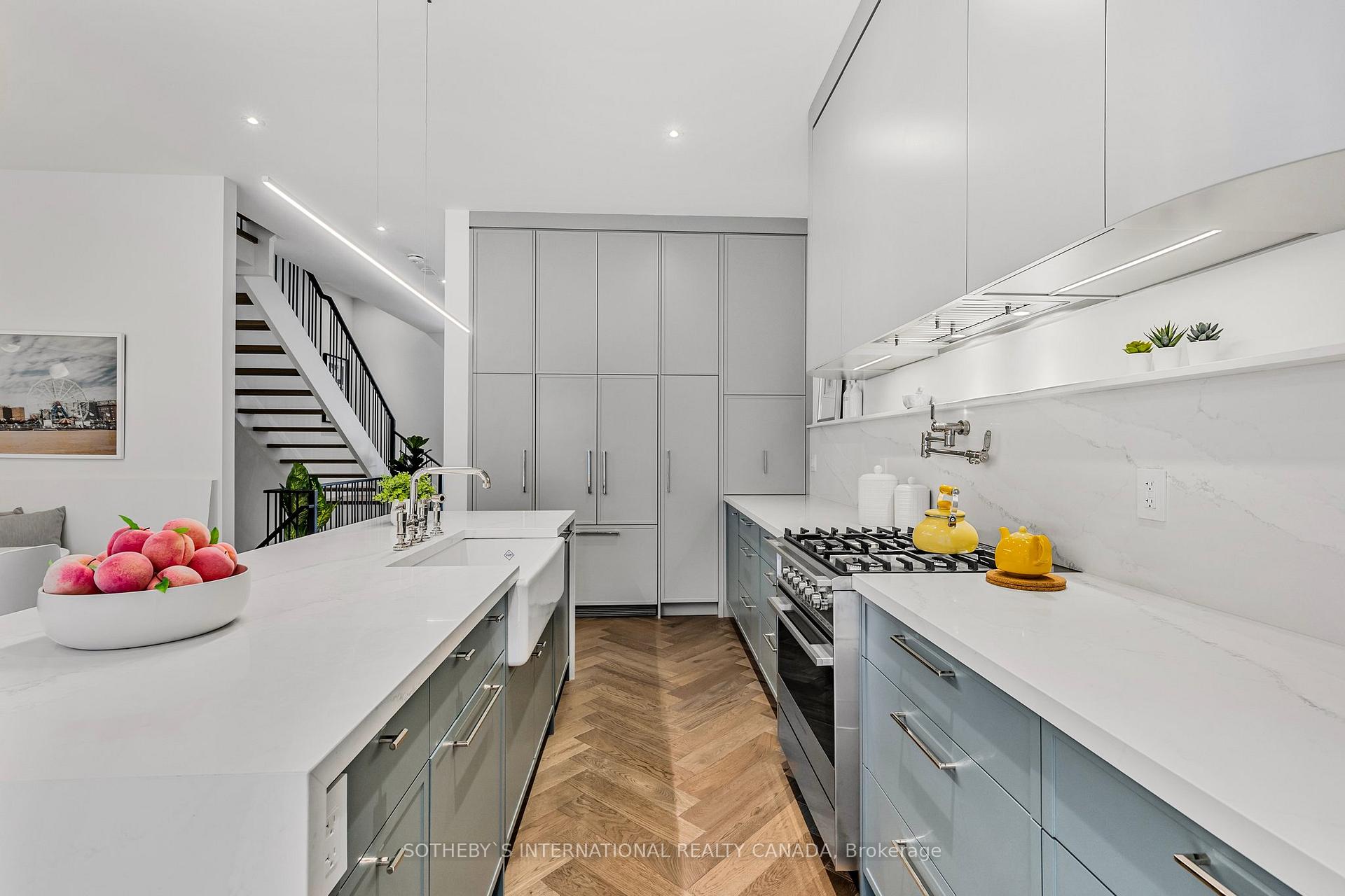 Photo 8 of 678 Oriole Parkway, Toronto, Yonge-Eglinton — HOMEH