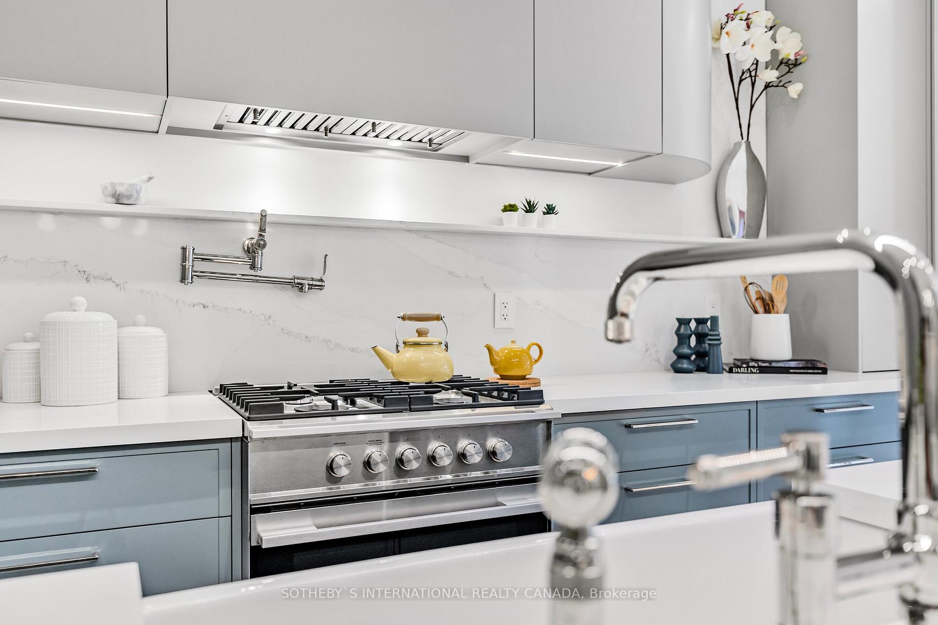Photo 12 of 678 Oriole Parkway, Toronto, Yonge-Eglinton — HOMEH