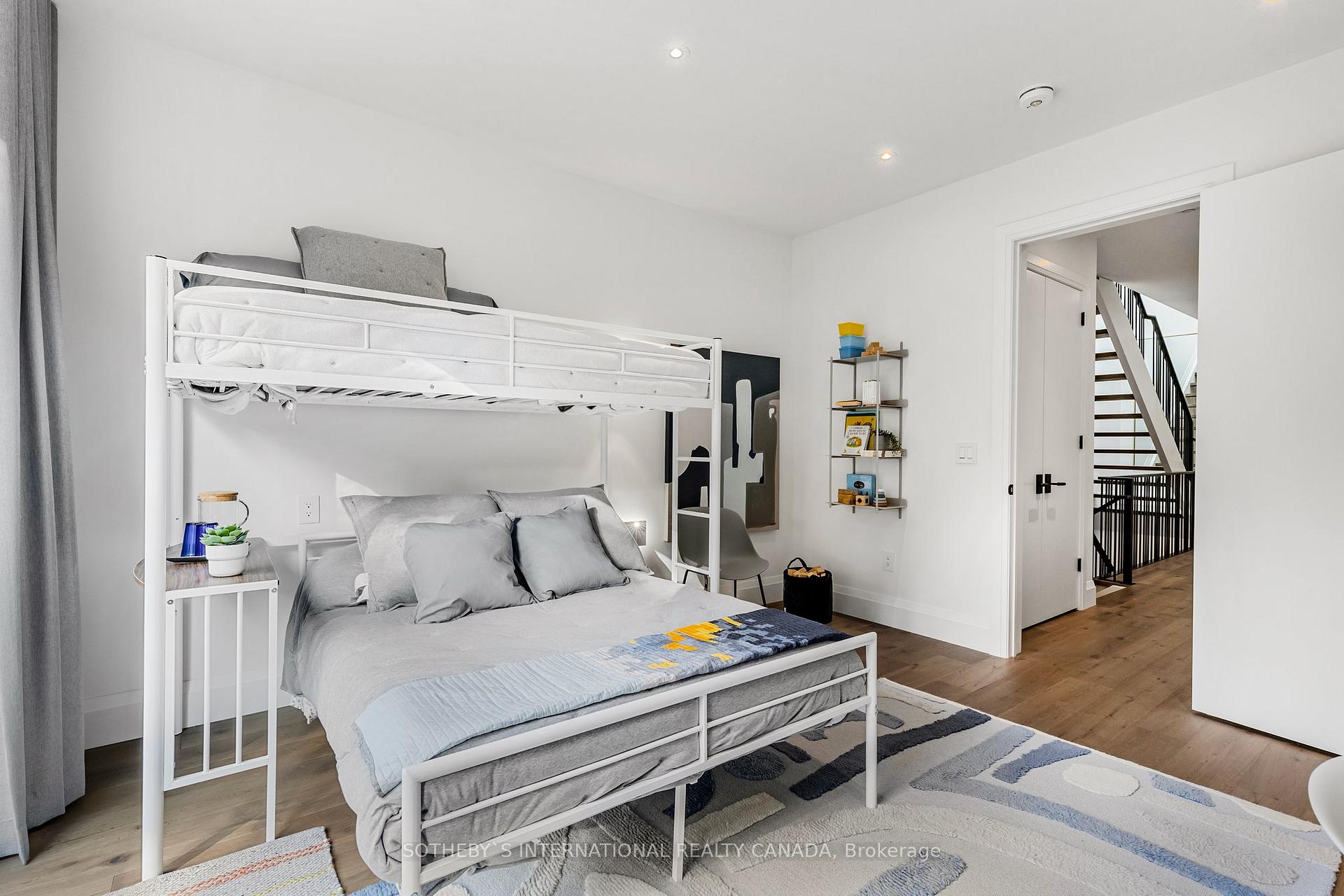 Photo 15 of 678 Oriole Parkway, Toronto, Yonge-Eglinton — HOMEH