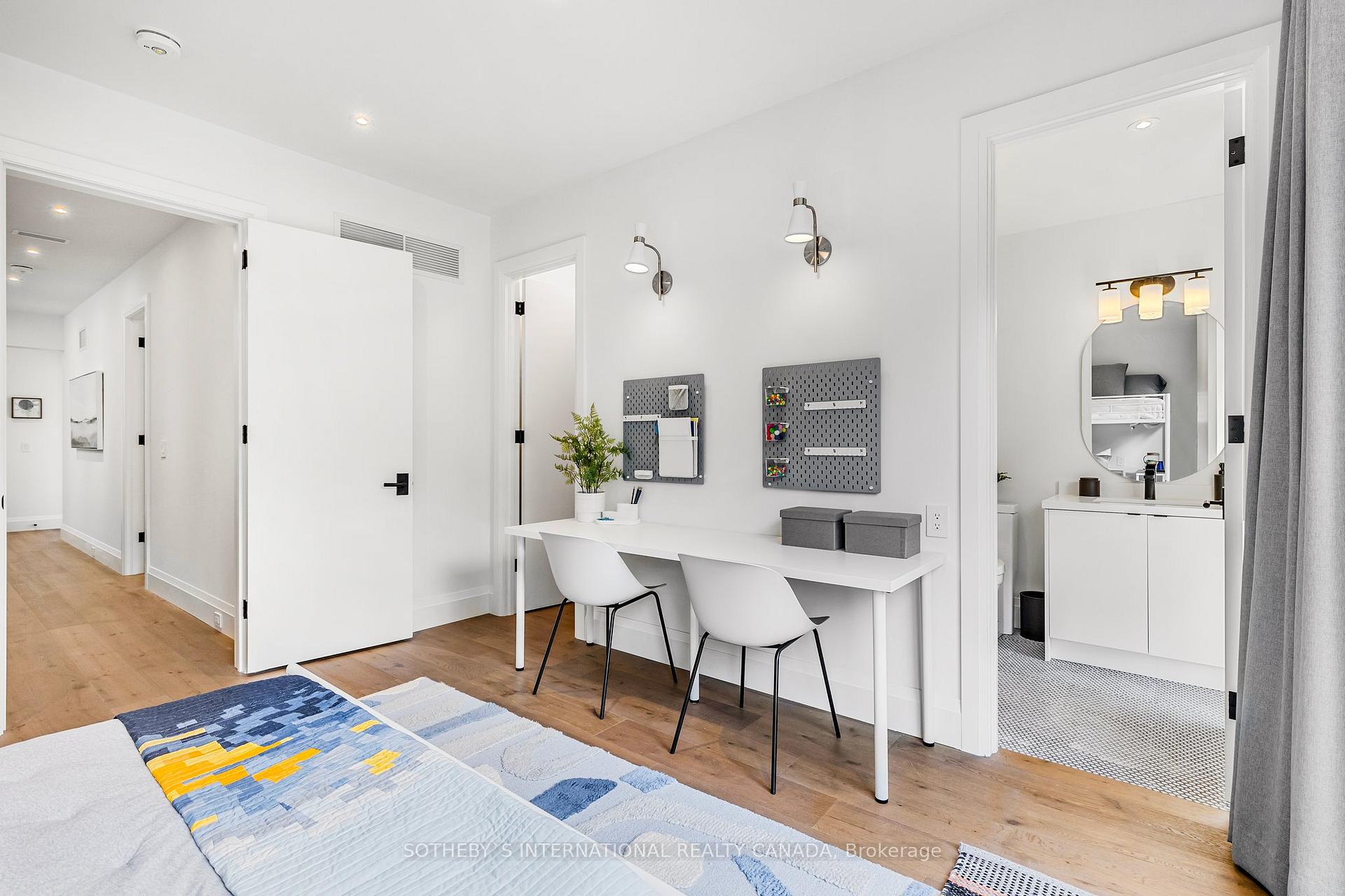 Photo 14 of 678 Oriole Parkway, Toronto, Yonge-Eglinton — HOMEH