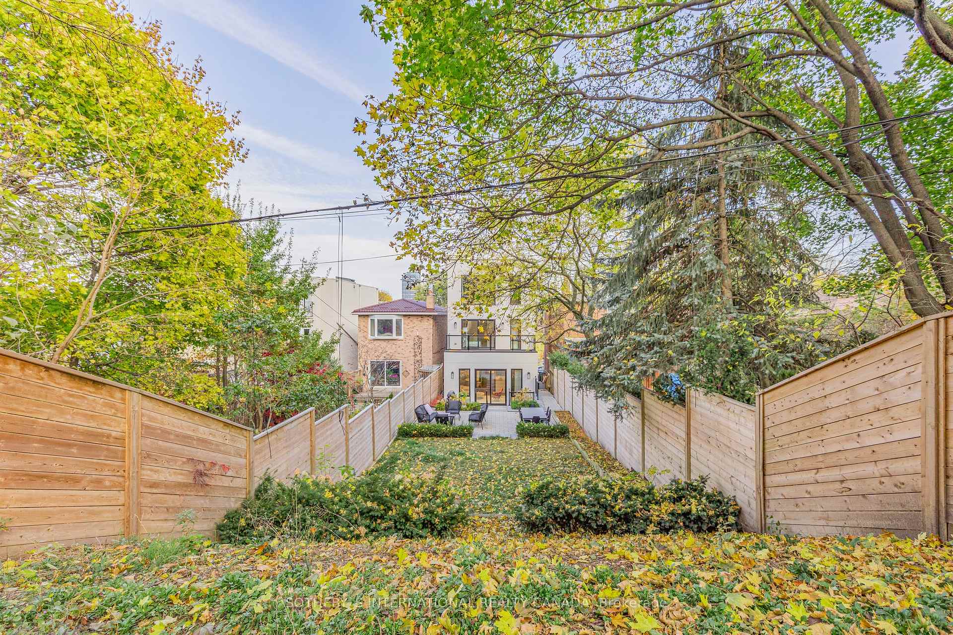 Photo 39 of 678 Oriole Parkway, Toronto, Yonge-Eglinton — HOMEH