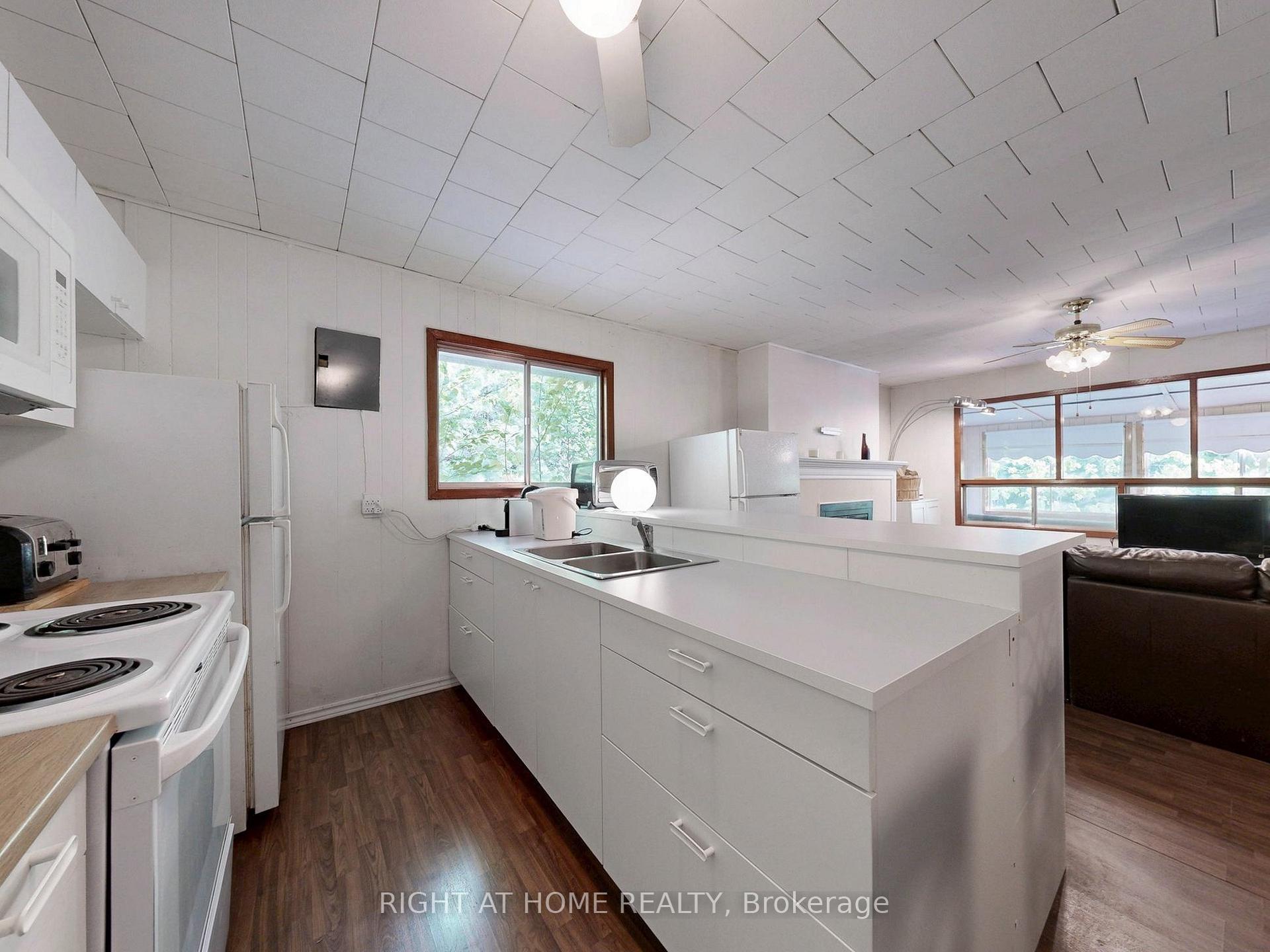 Photo 12 of 39 Rue Jules Leger Street, Tiny, Rural Tiny — HOMEH
