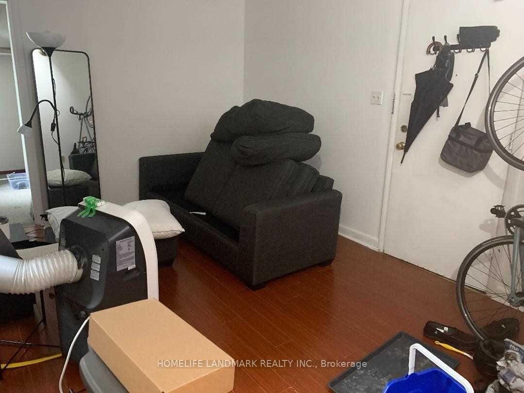 Photo 5 of Unit 3, 220 Gerrard Street E, Toronto, Moss Park — HOMEH