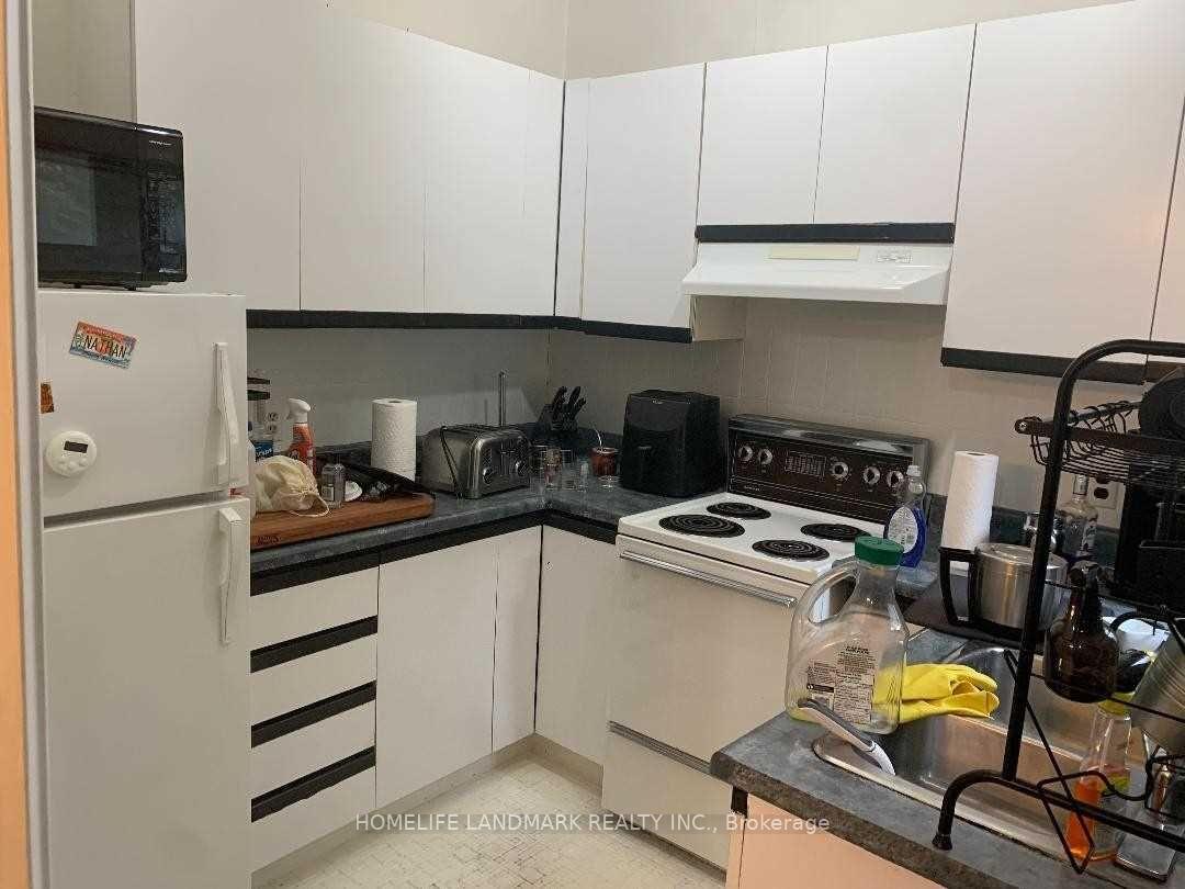 Photo 6 of Unit 3, 220 Gerrard Street E, Toronto, Moss Park — HOMEH