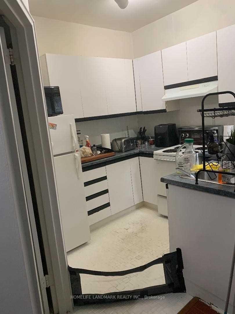 Photo 8 of Unit 3, 220 Gerrard Street E, Toronto, Moss Park — HOMEH