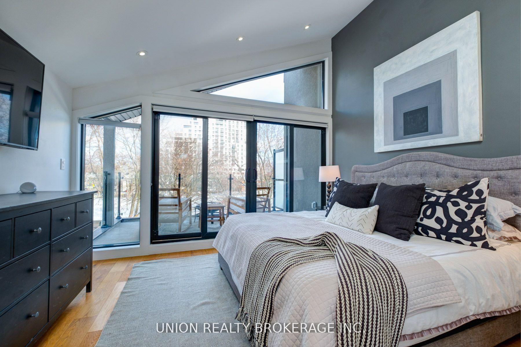Photo 12 of 47 Woodfield Road, Toronto, Greenwood-Coxwell — HOMEH
