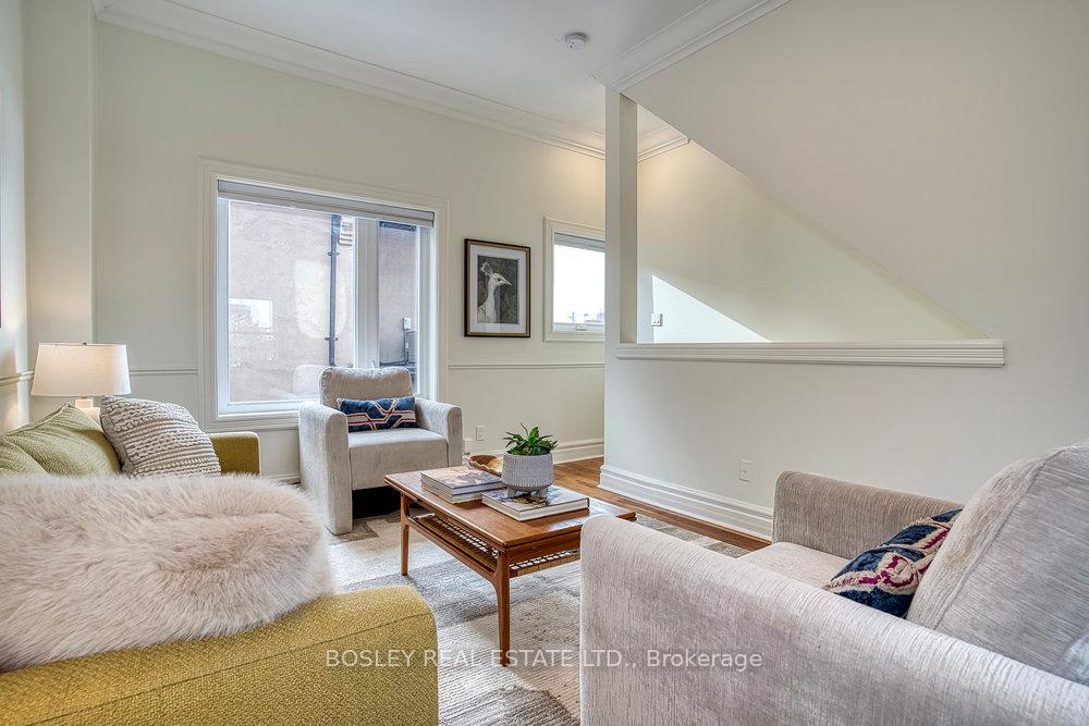 Photo 13 of 388D Manning Avenue, Toronto, Palmerston-Little Italy — HOMEH