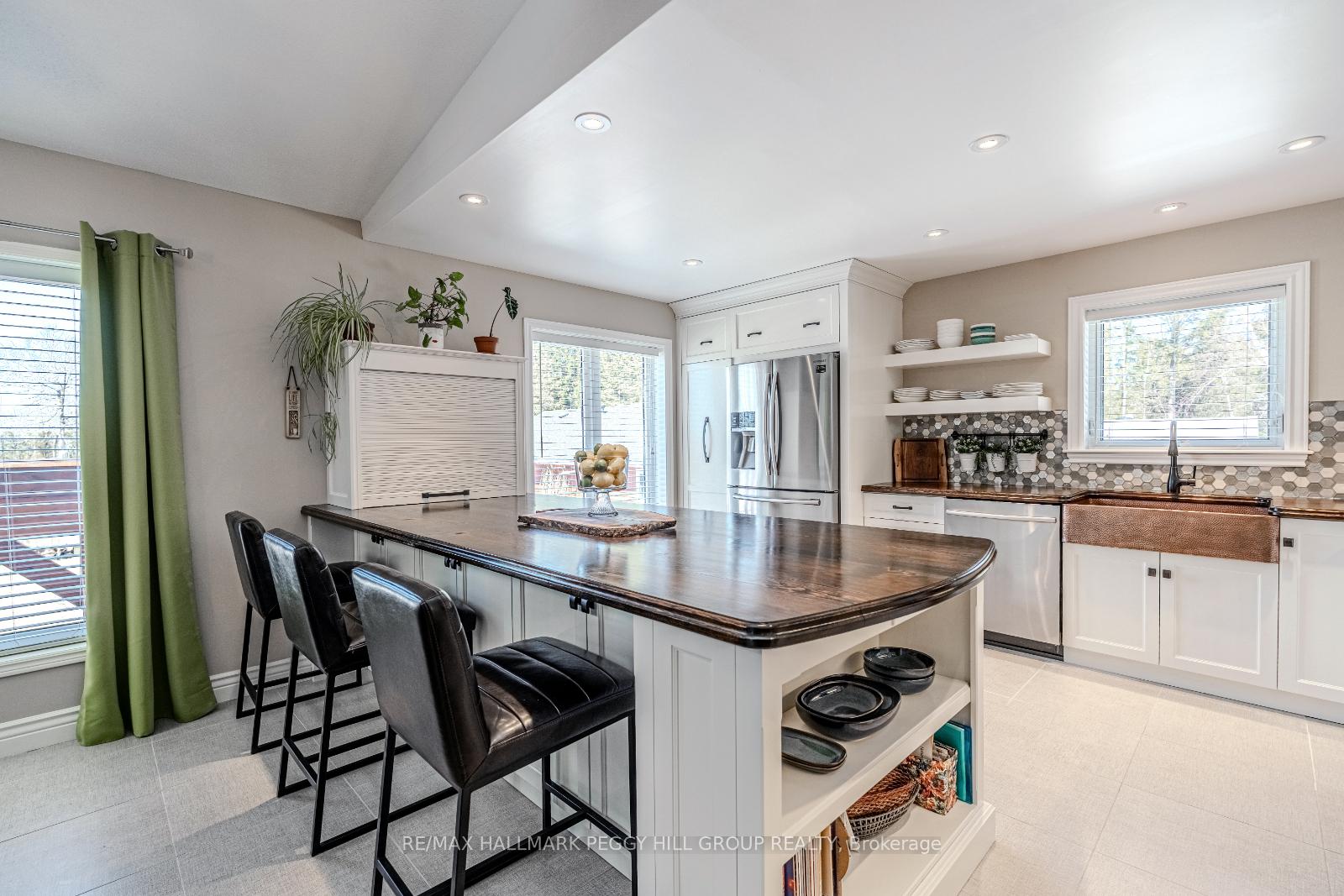 Photo 5 of 99 King Road, Tay, Waubaushene — HOMEH