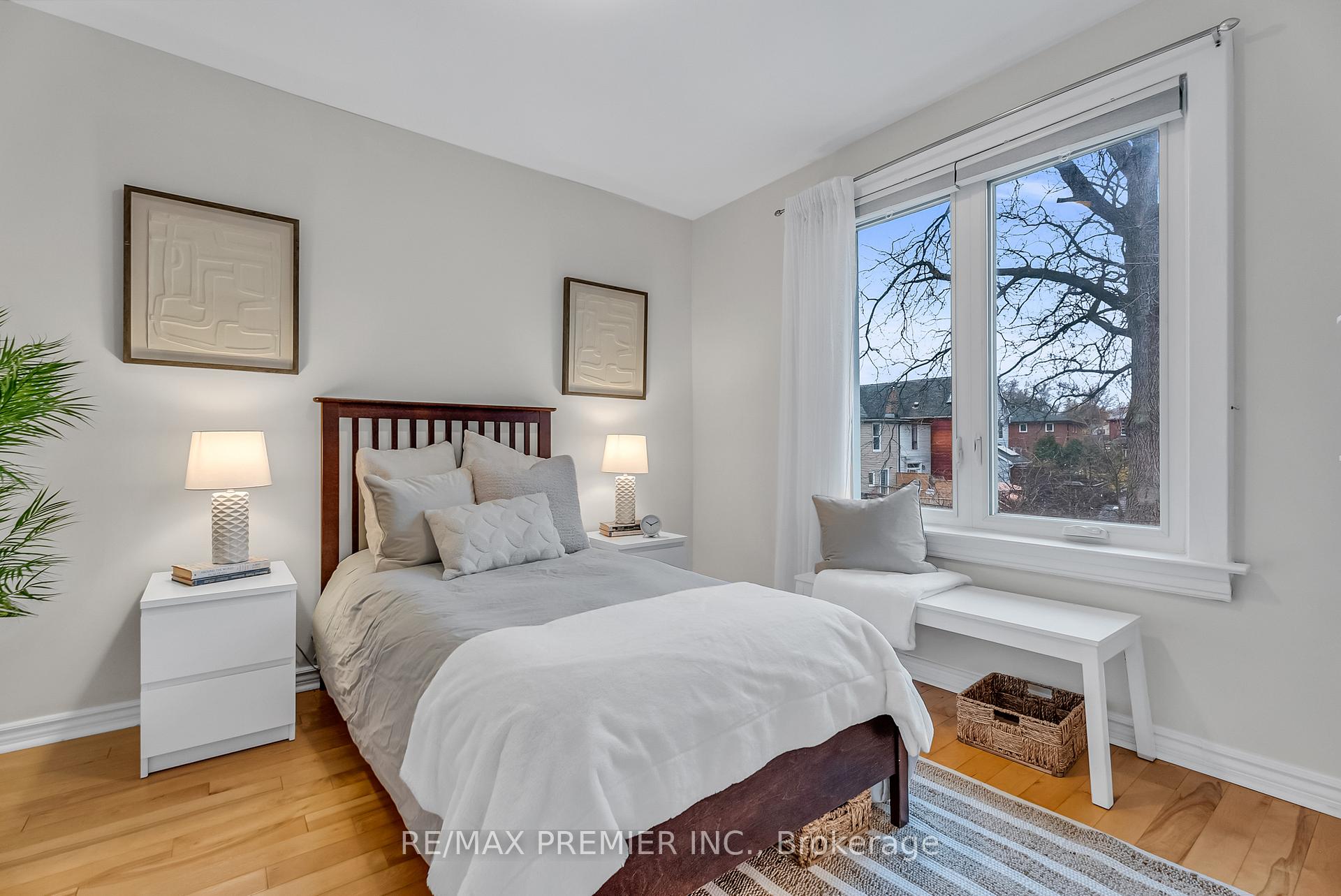 Photo 19 of 91 Merrill Avenue E, Toronto, Woodbine Corridor — HOMEH