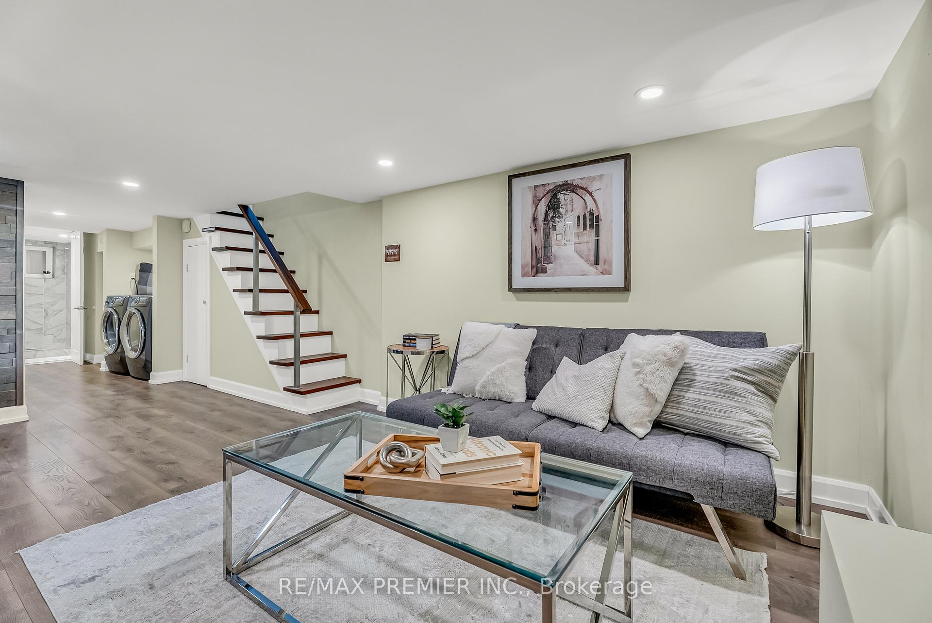 Photo 24 of 91 Merrill Avenue E, Toronto, Woodbine Corridor — HOMEH