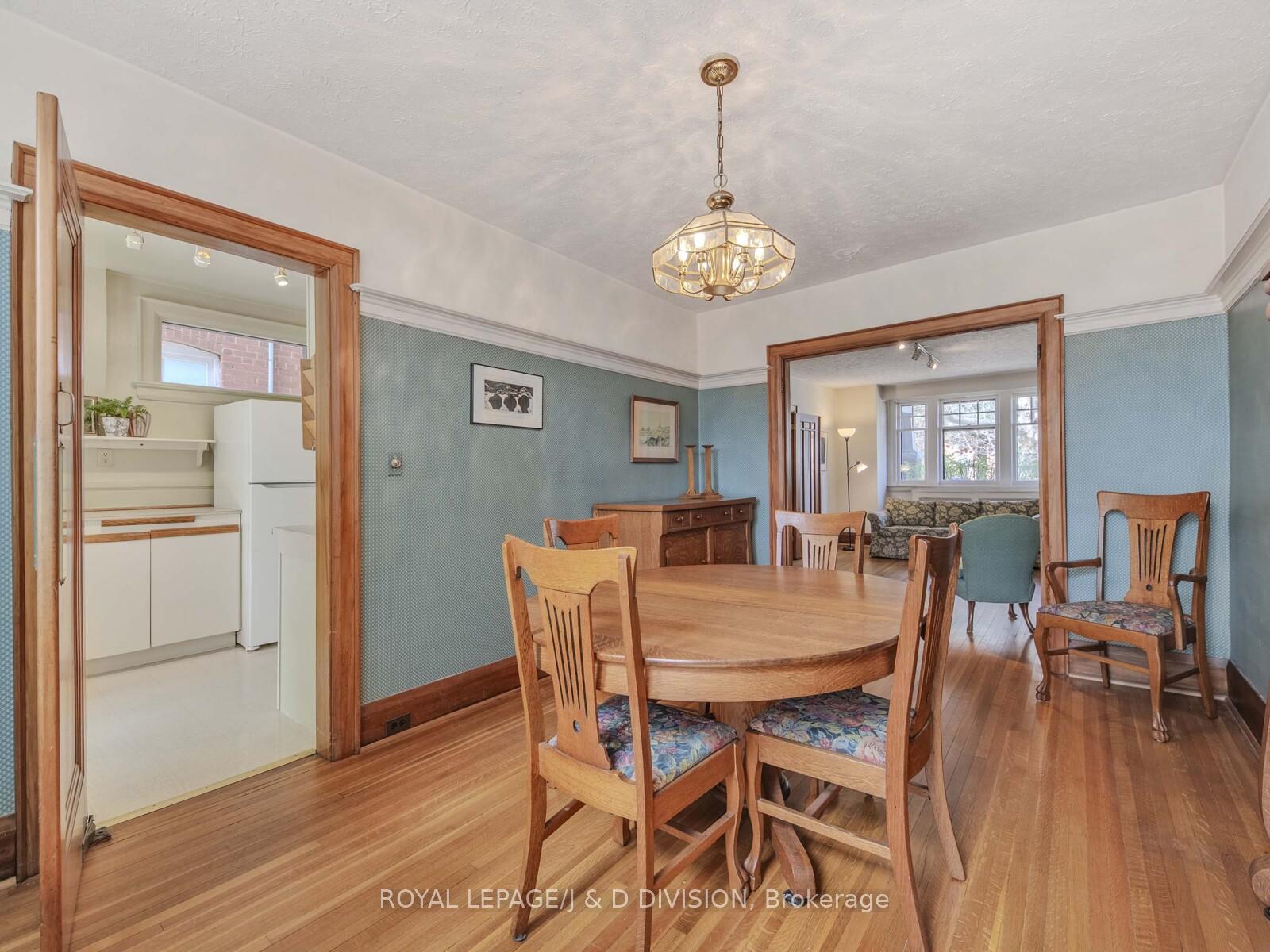 Photo 12 of 43 Fairlawn Avenue, Toronto, Lawrence Park North — HOMEH