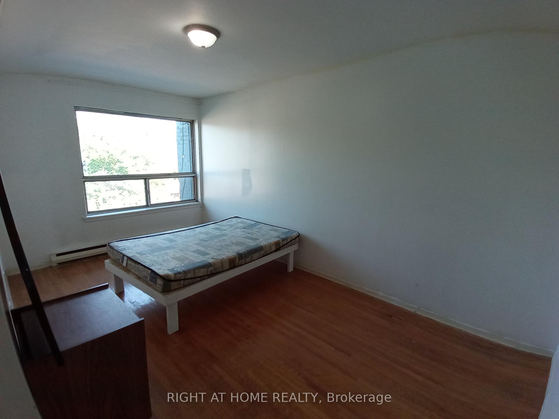 Photo 6 of Unit A, 428 Dawes Road, Toronto, O'Connor-Parkview — HOMEH