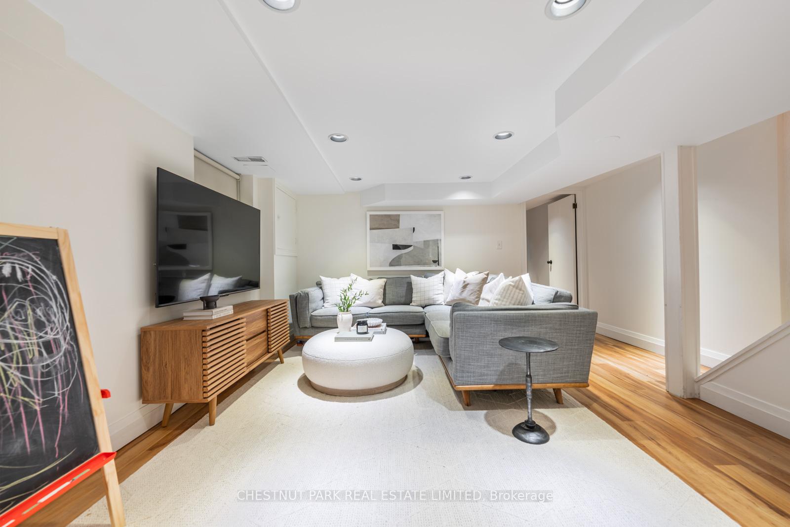 Photo 27 of 84 Glenmount Park Road, Toronto, East End-Danforth — HOMEH