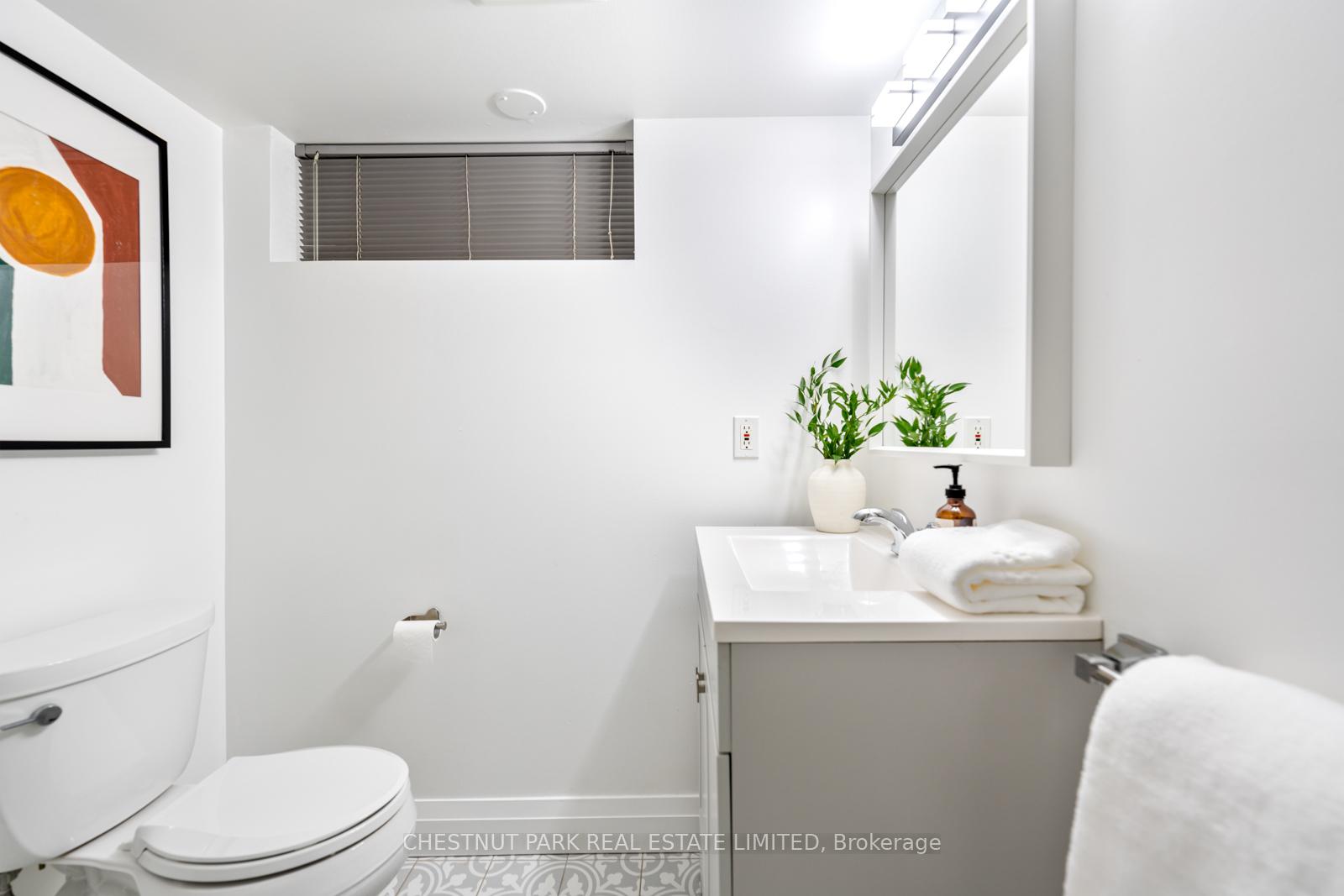 Photo 32 of 84 Glenmount Park Road, Toronto, East End-Danforth — HOMEH