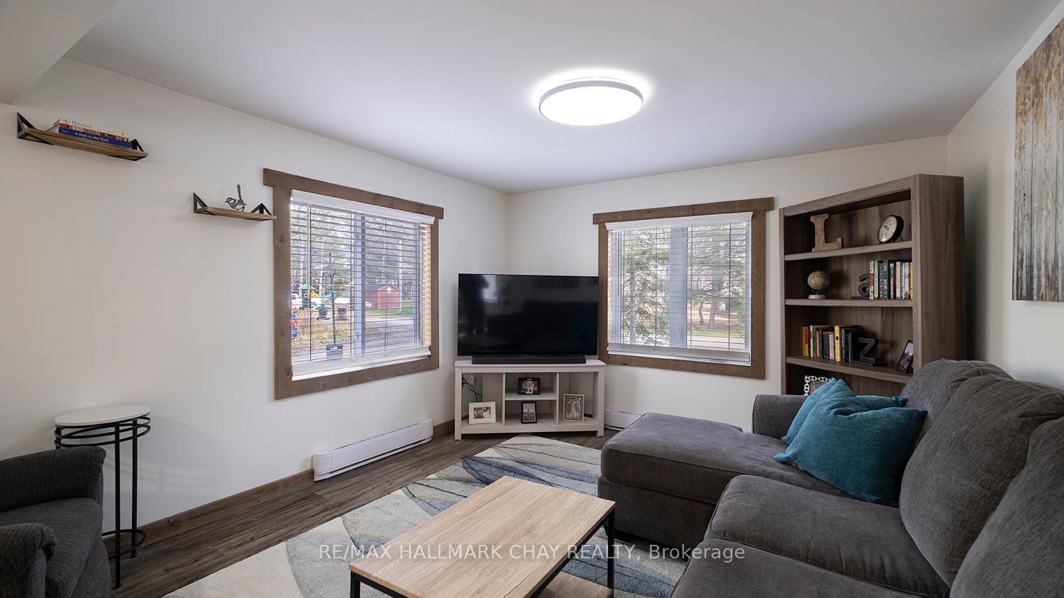 Photo 11 of 30 Hearthstone Drive, Tay, Rural Tay — HOMEH