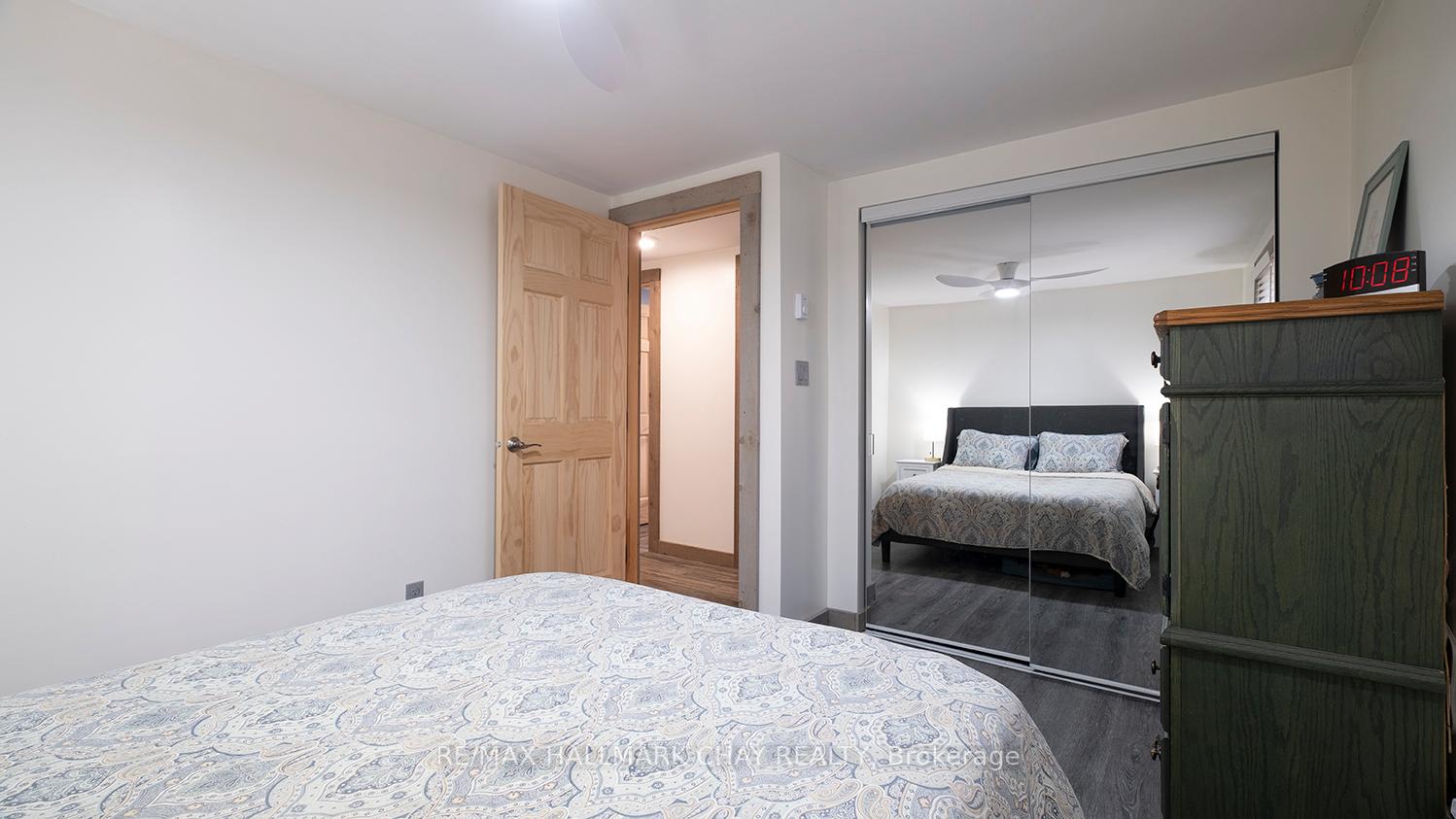 Photo 14 of 30 Hearthstone Drive, Tay, Rural Tay — HOMEH