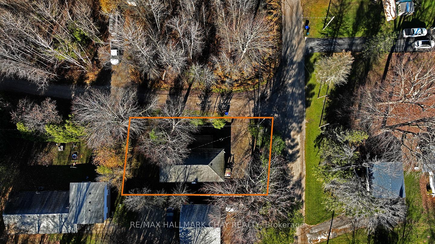 Photo 26 of 30 Hearthstone Drive, Tay, Rural Tay — HOMEH